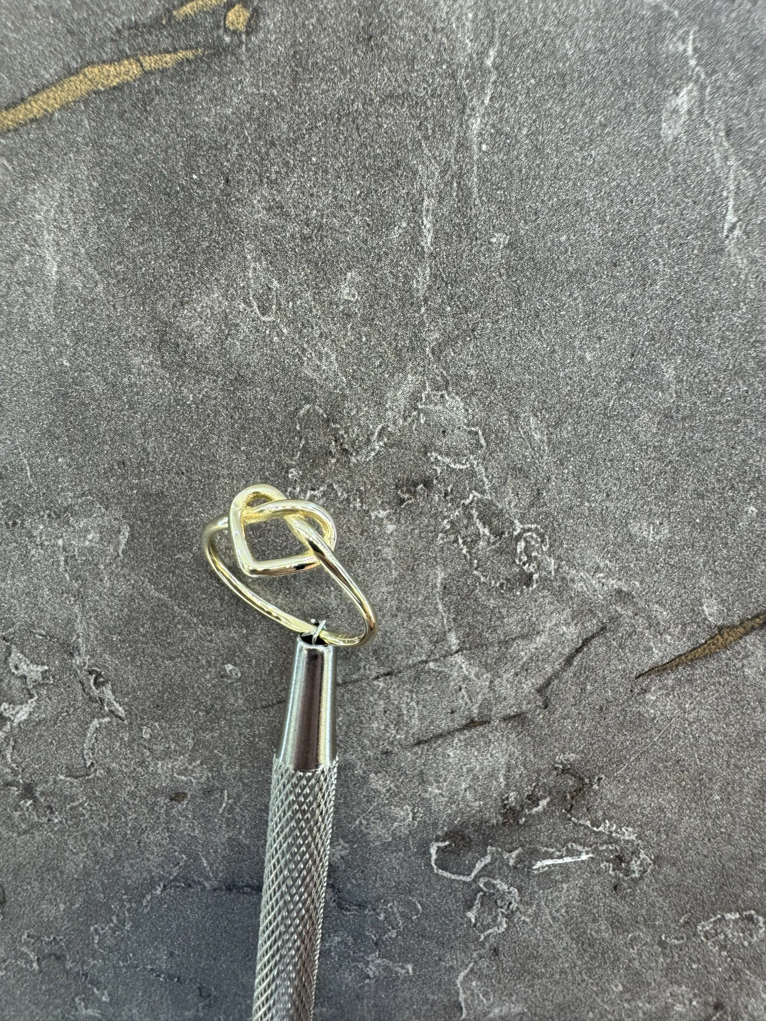 Minimal yüzük