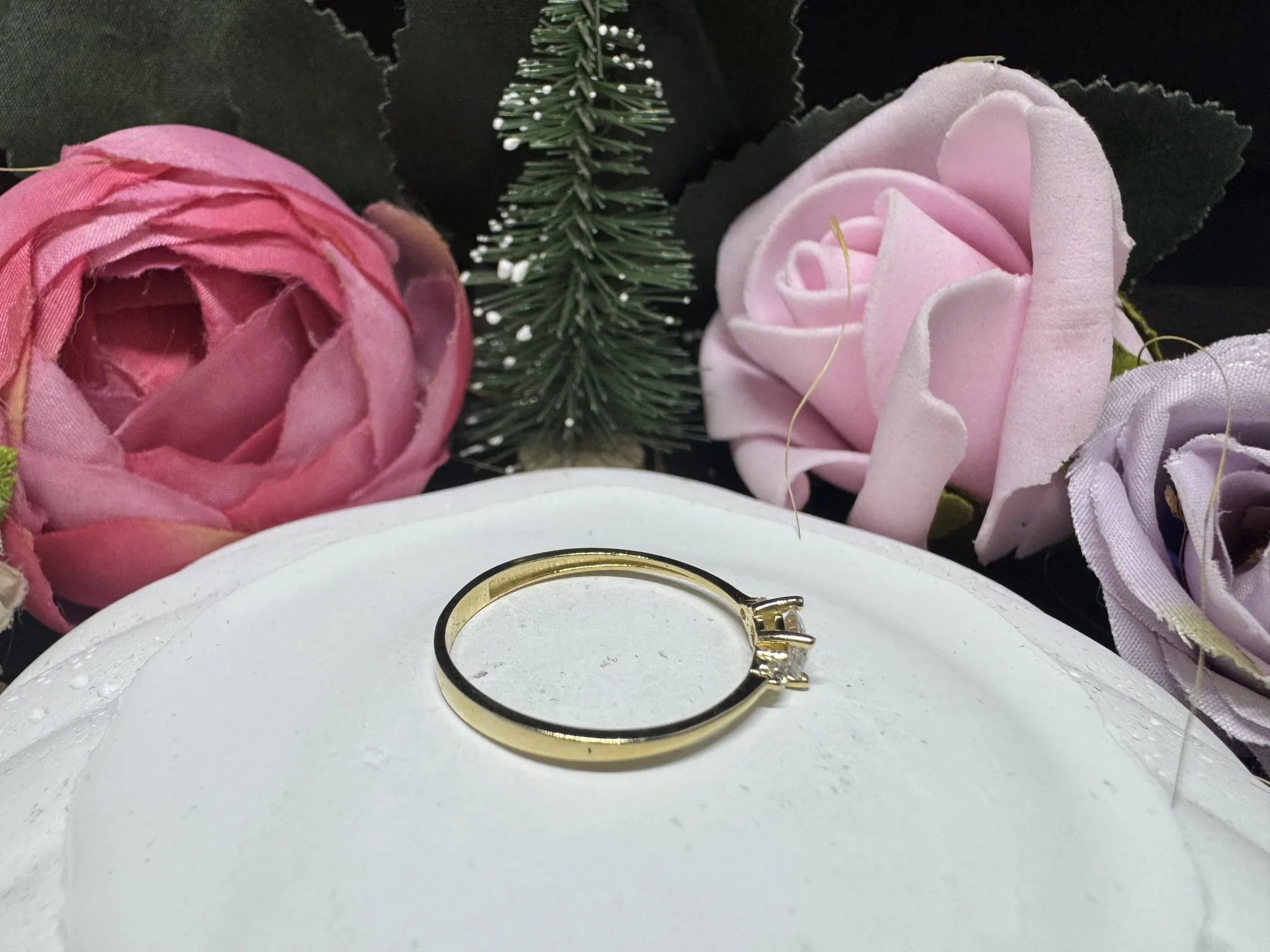 Oval taşlı minamal yüzük 