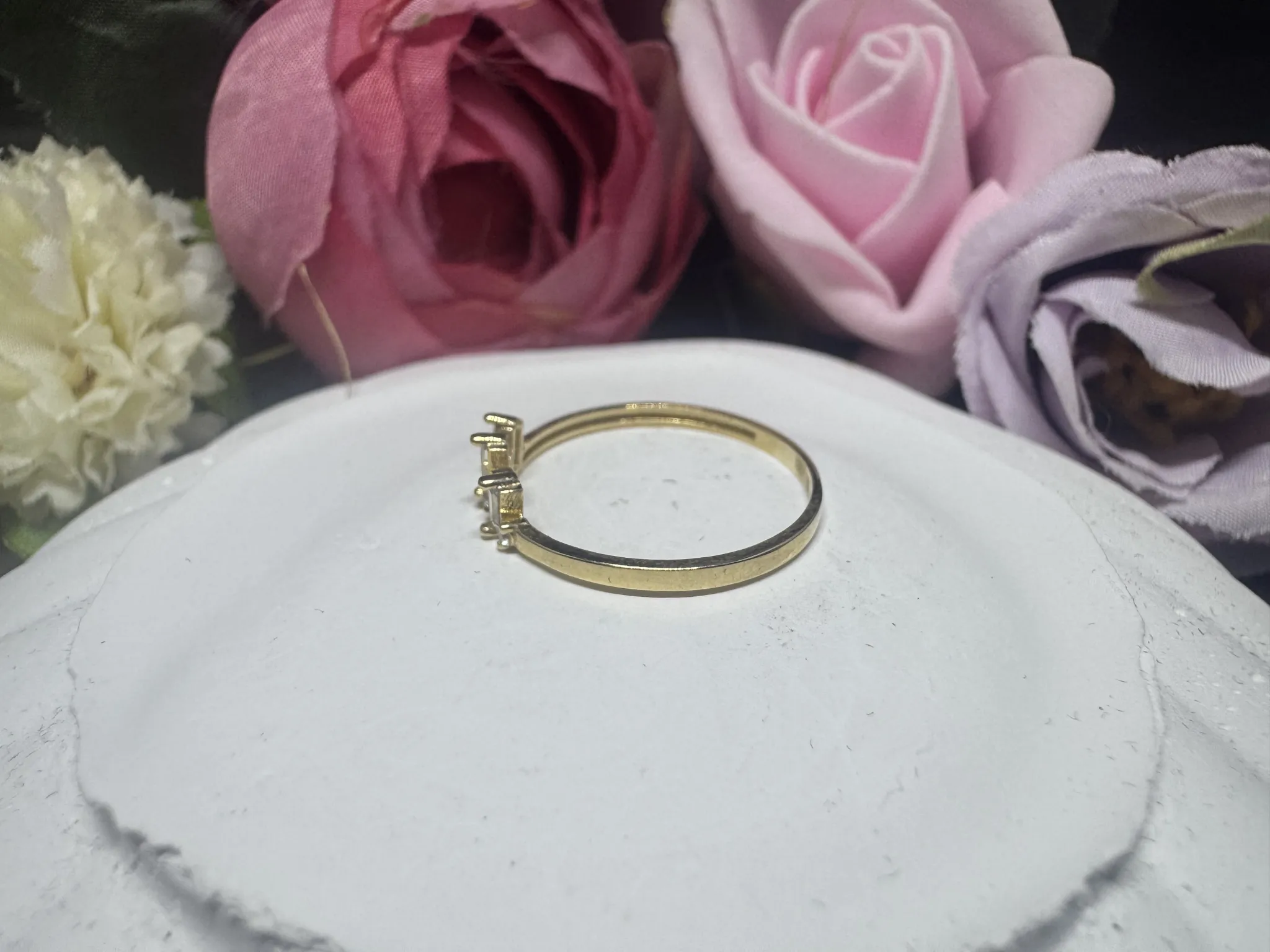 Minimal baget taşlı yüzük