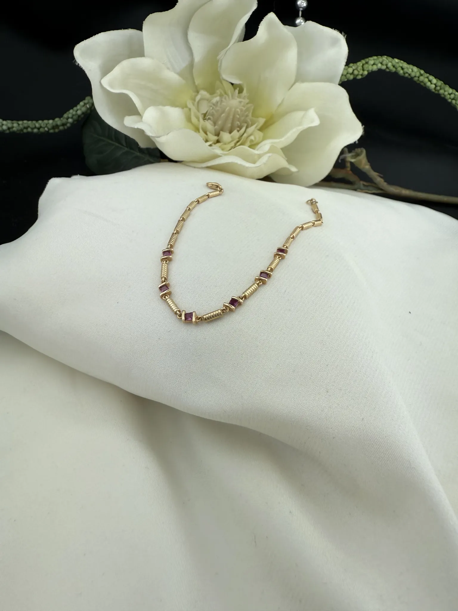 Mor Taşlı Kalemli Bileklik