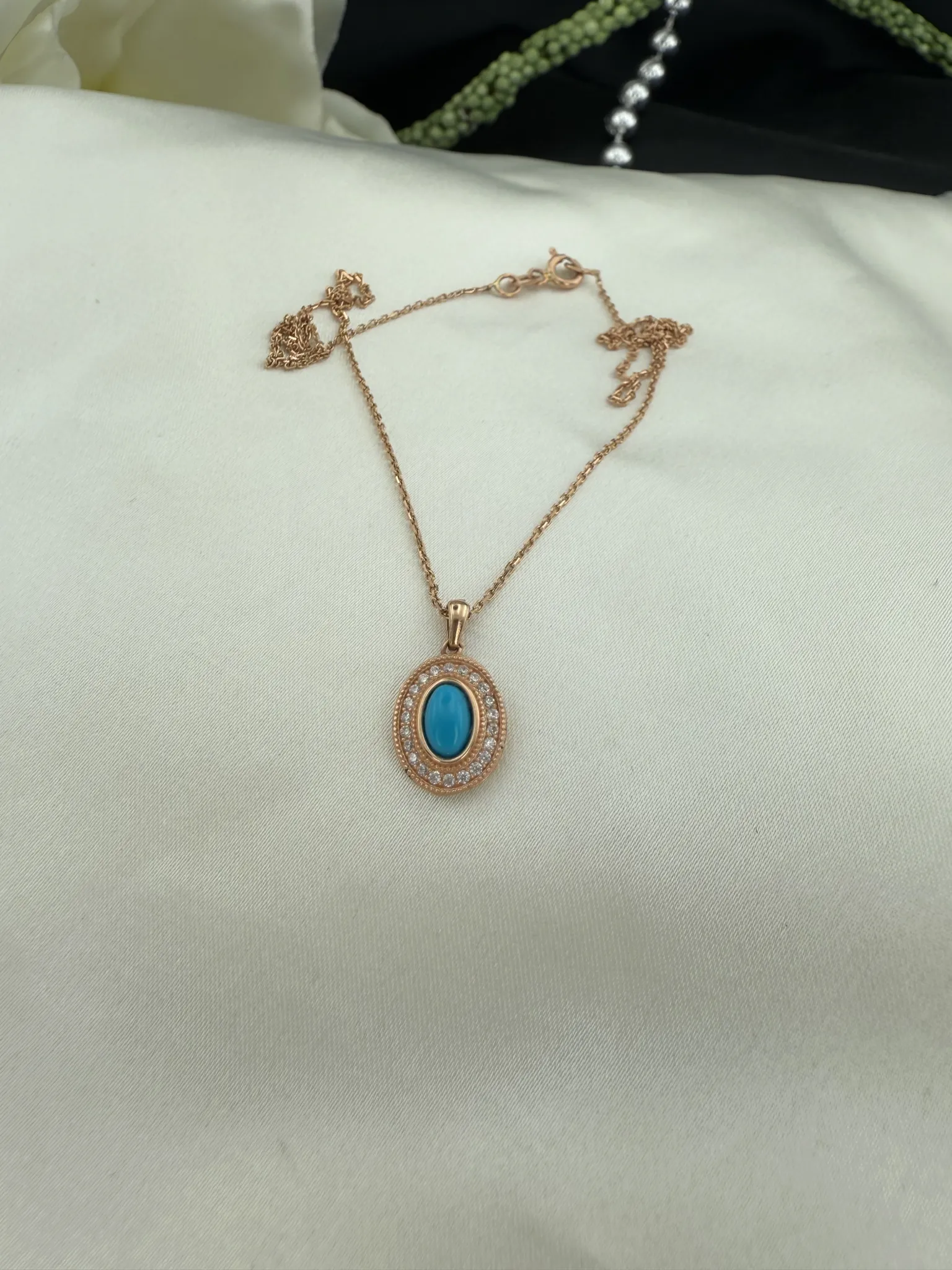 Komple Rose Altın Mavi Taşlı Kolye