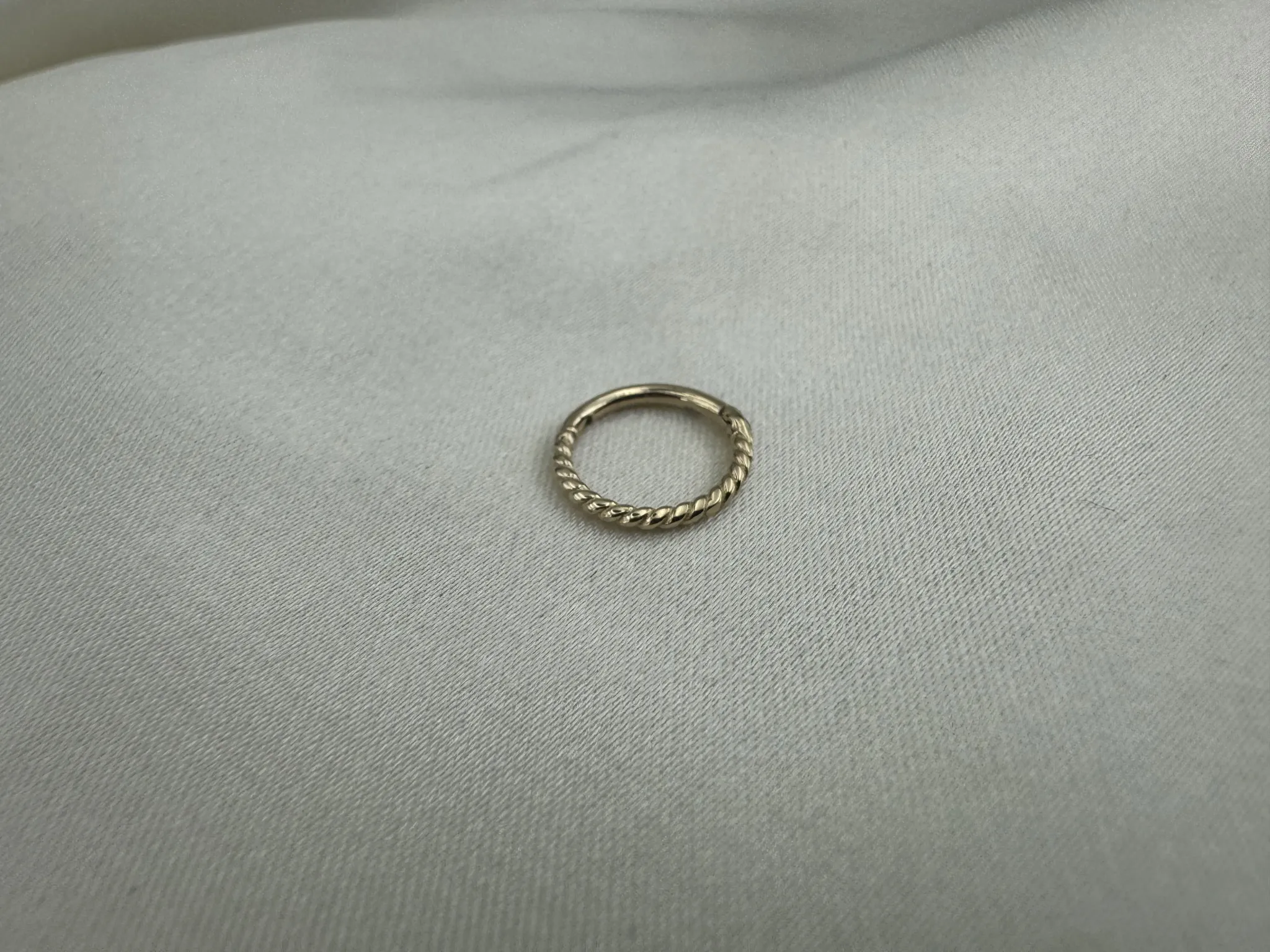 Örgü Desenli Halka Tragus