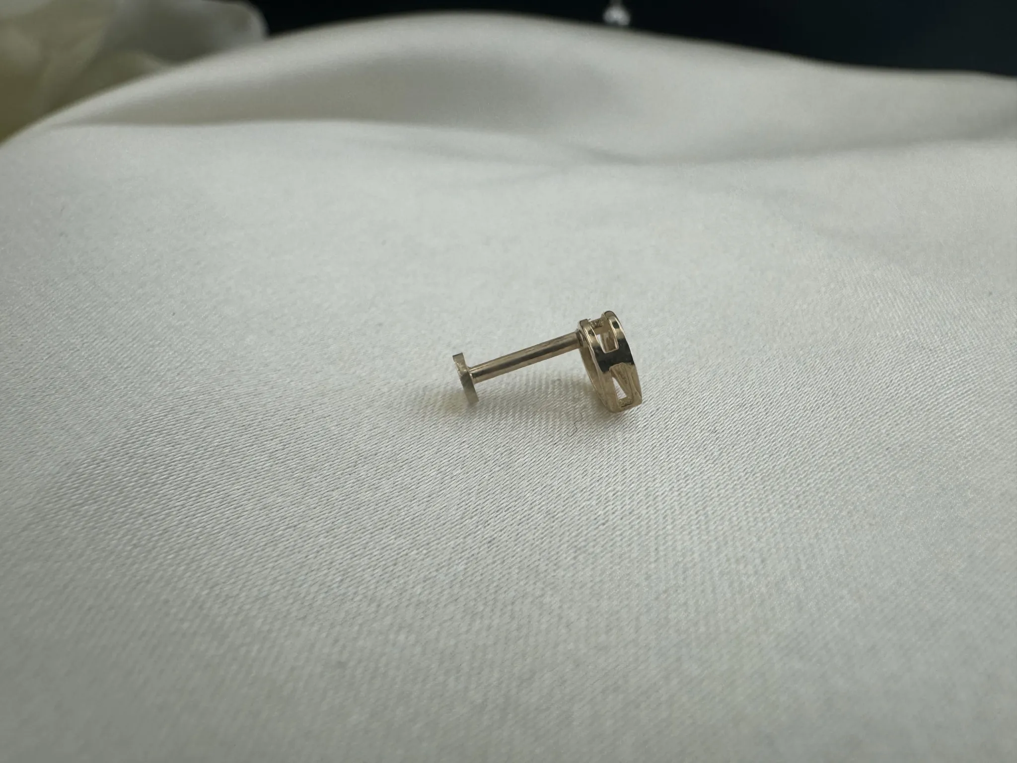 Taşsız Kalp Tragus