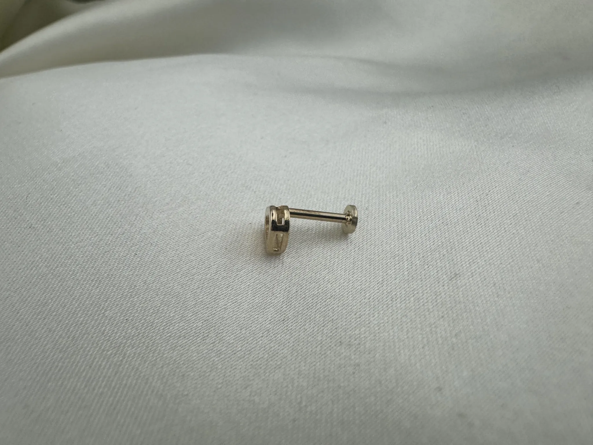Taşsız Kalp Tragus