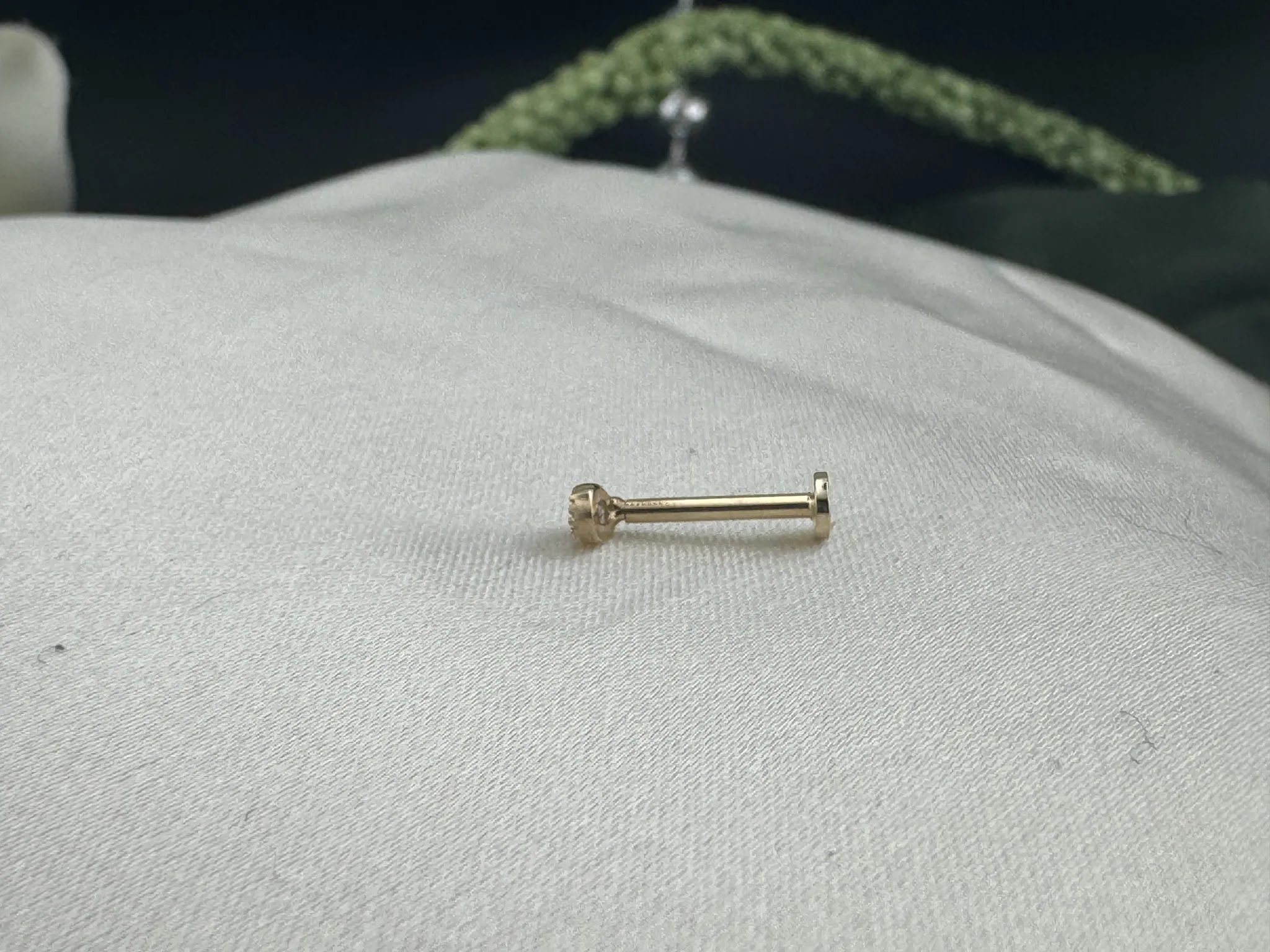 Taşlı Damla Tragus