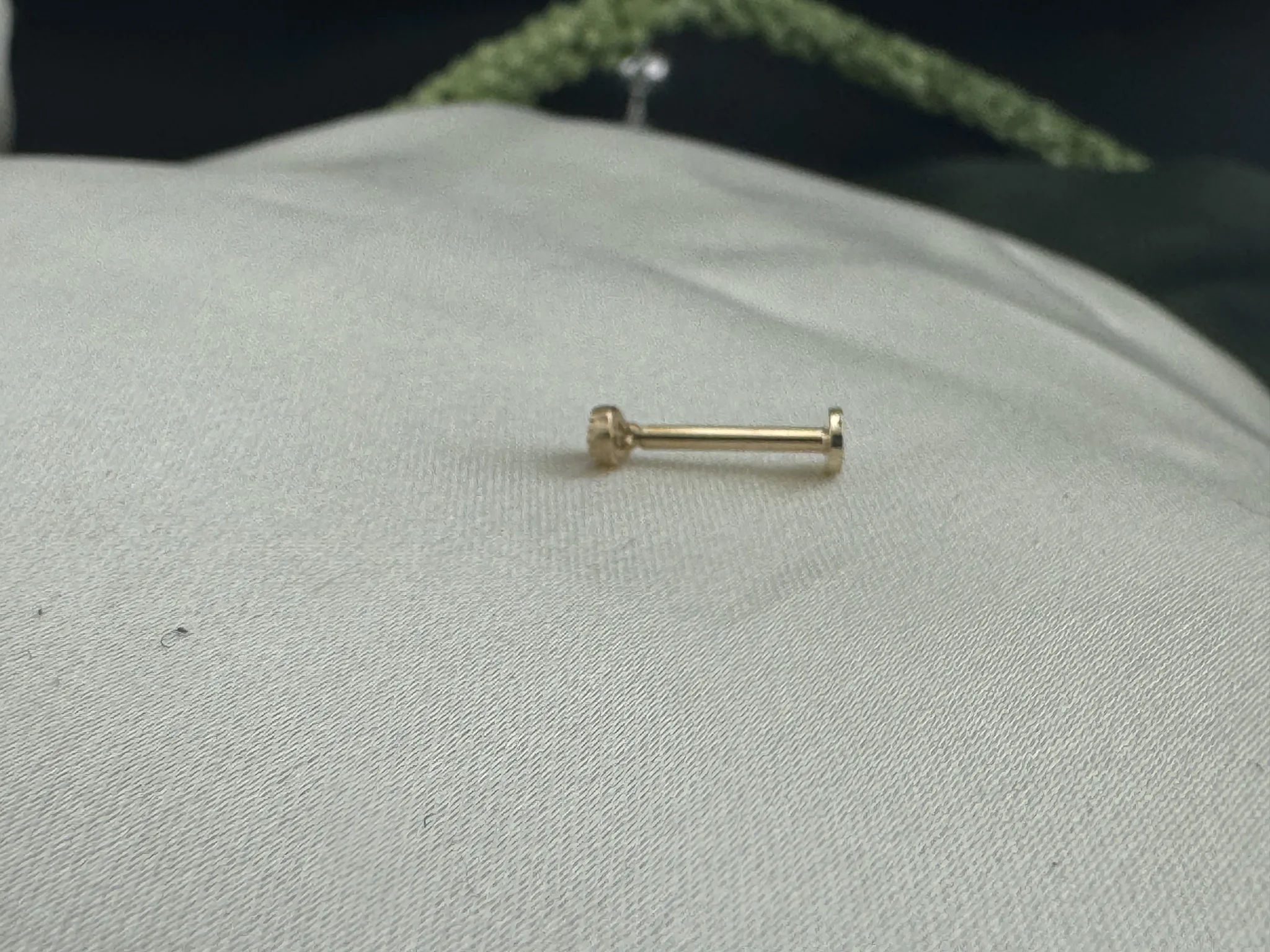 Taşlı Damla Tragus