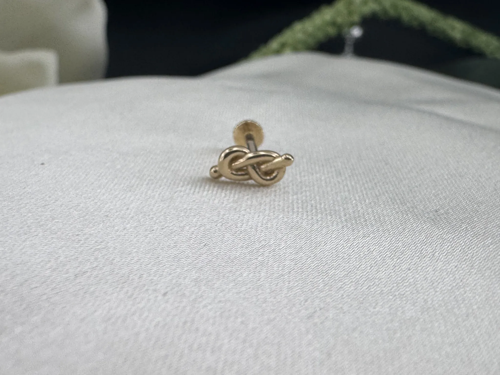 Taşsız Aşk Düğümü Tragus