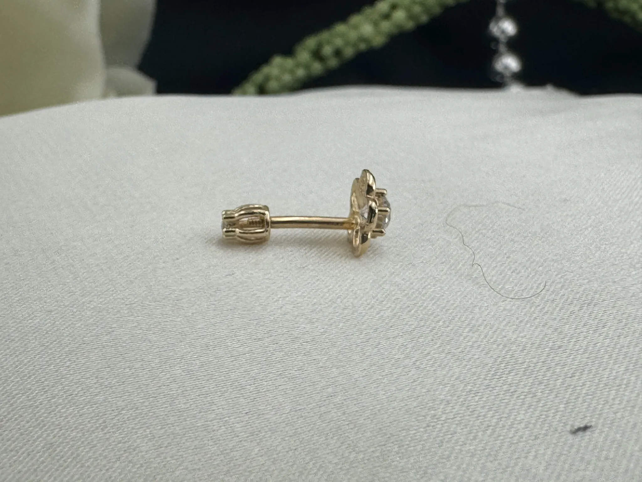 Tektaş Çiçek Tragus