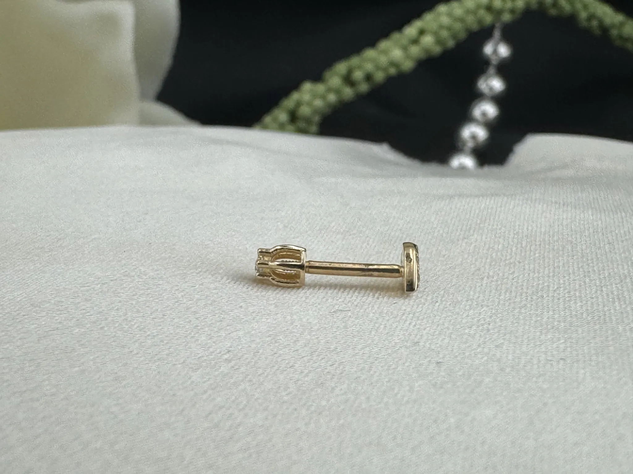 Taşlı Damla Tragus