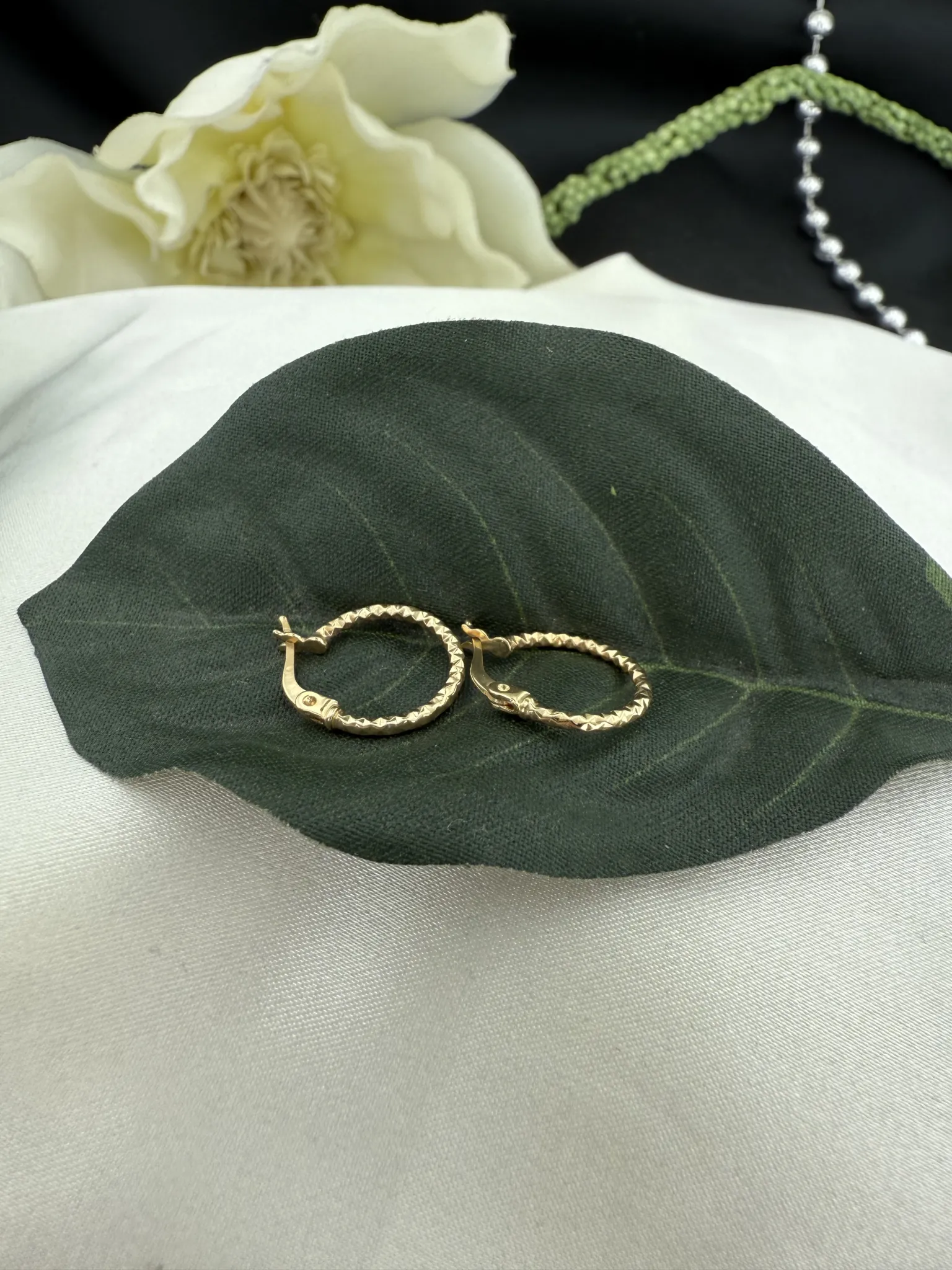 Taşsız İtalyan Minimal Küpe