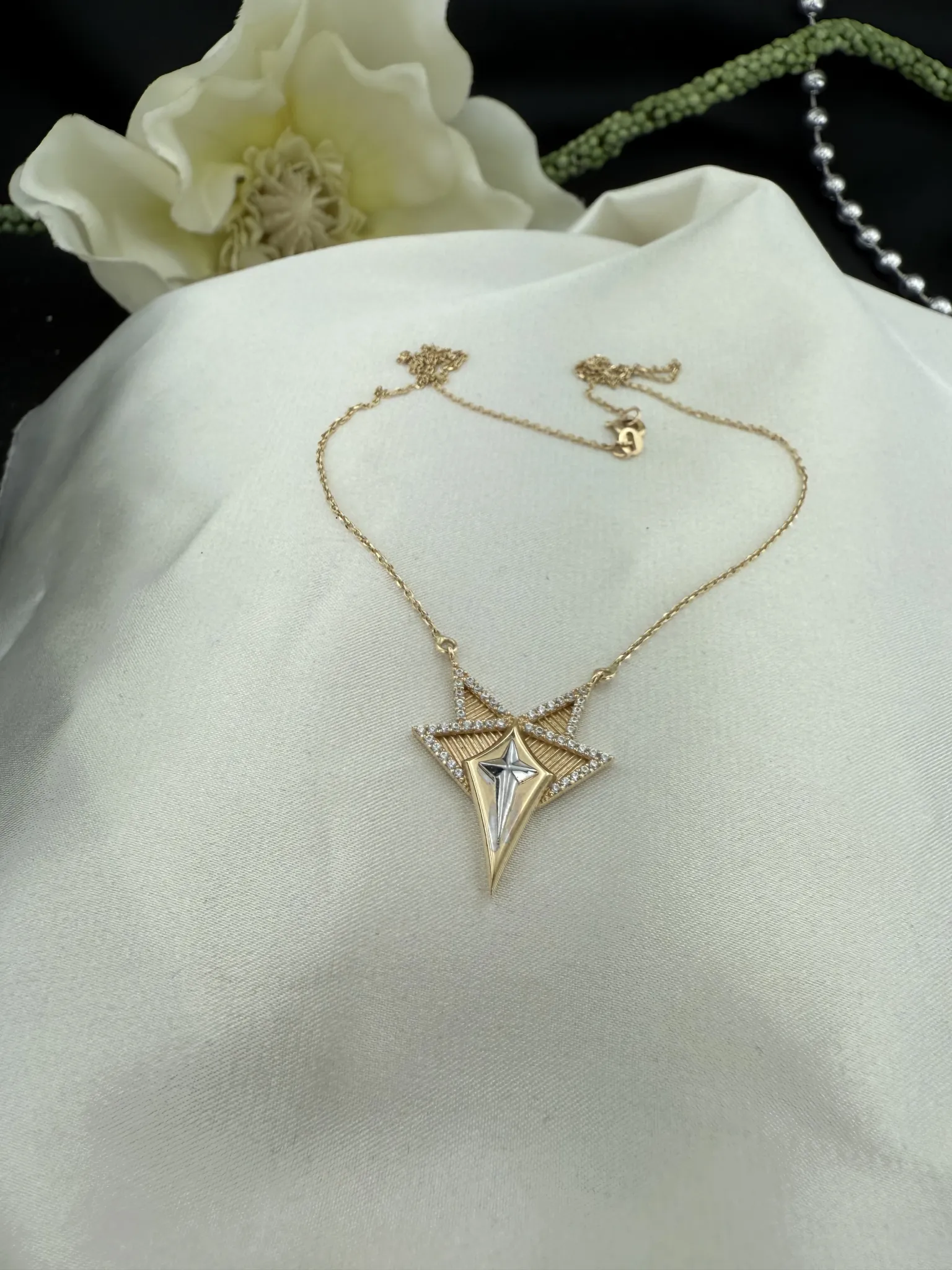 İtaly taşlı kolye 