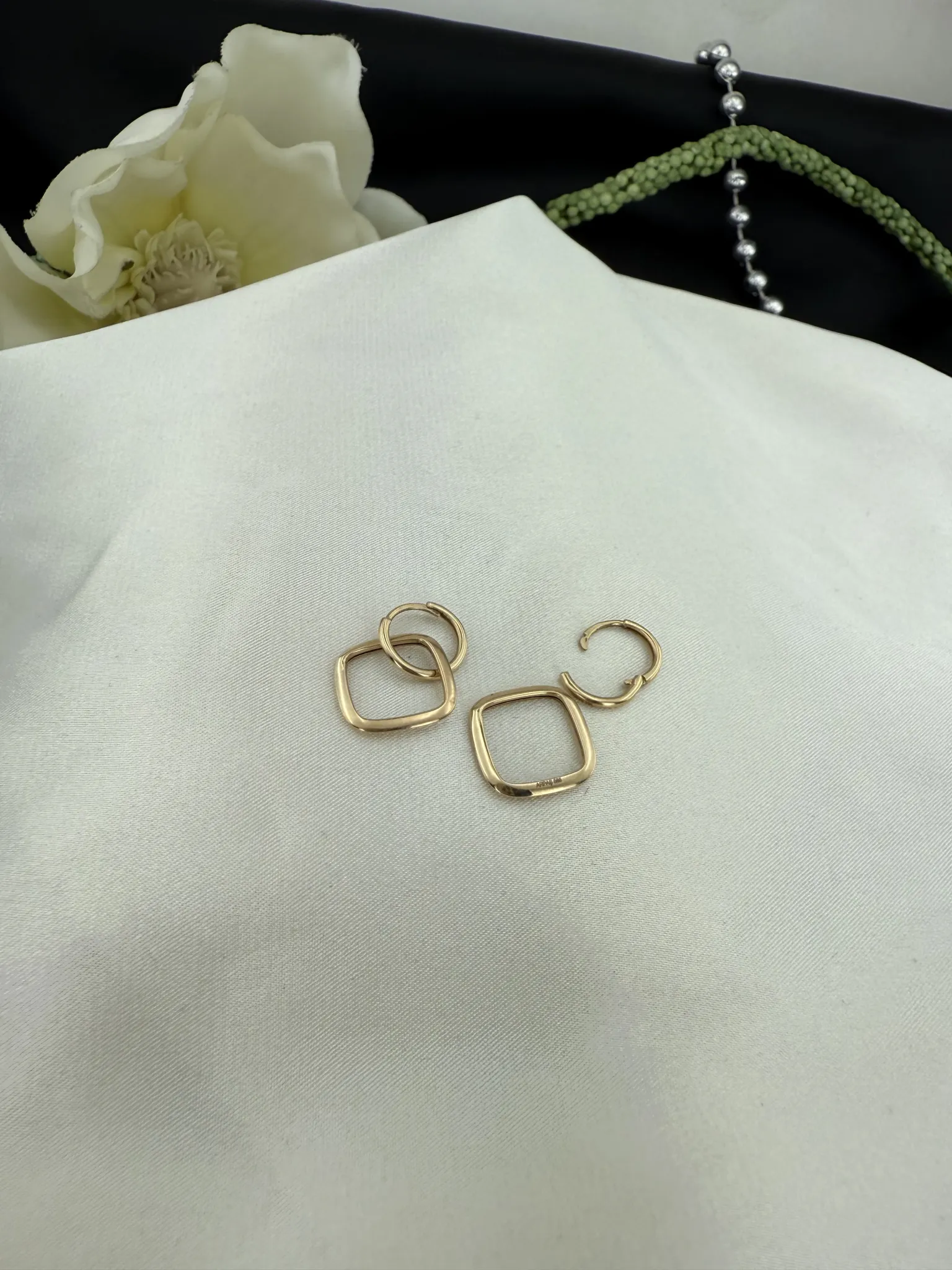 Taşsız Özel Tasarım Küpe