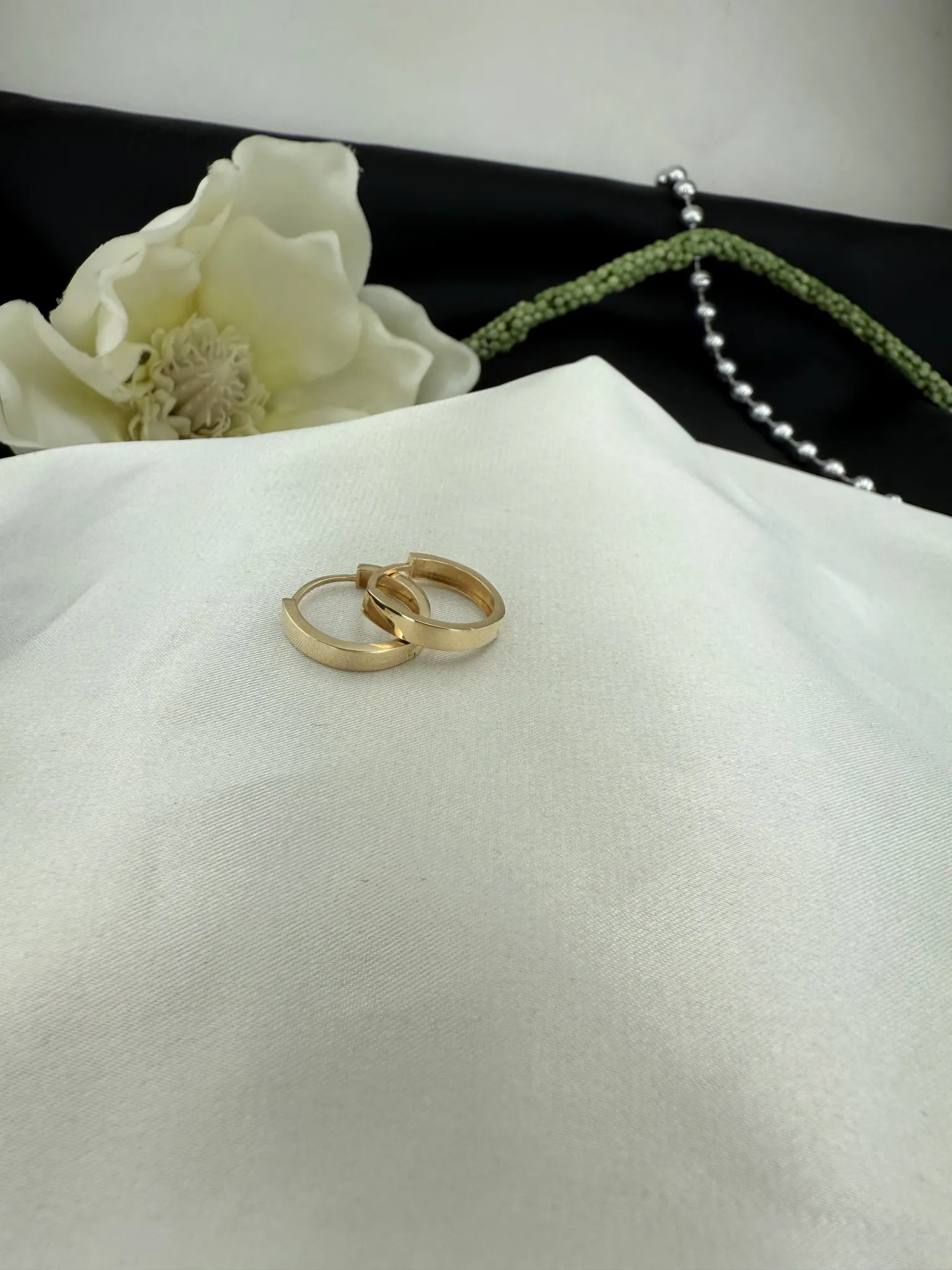 Taşsız Halka Küpe