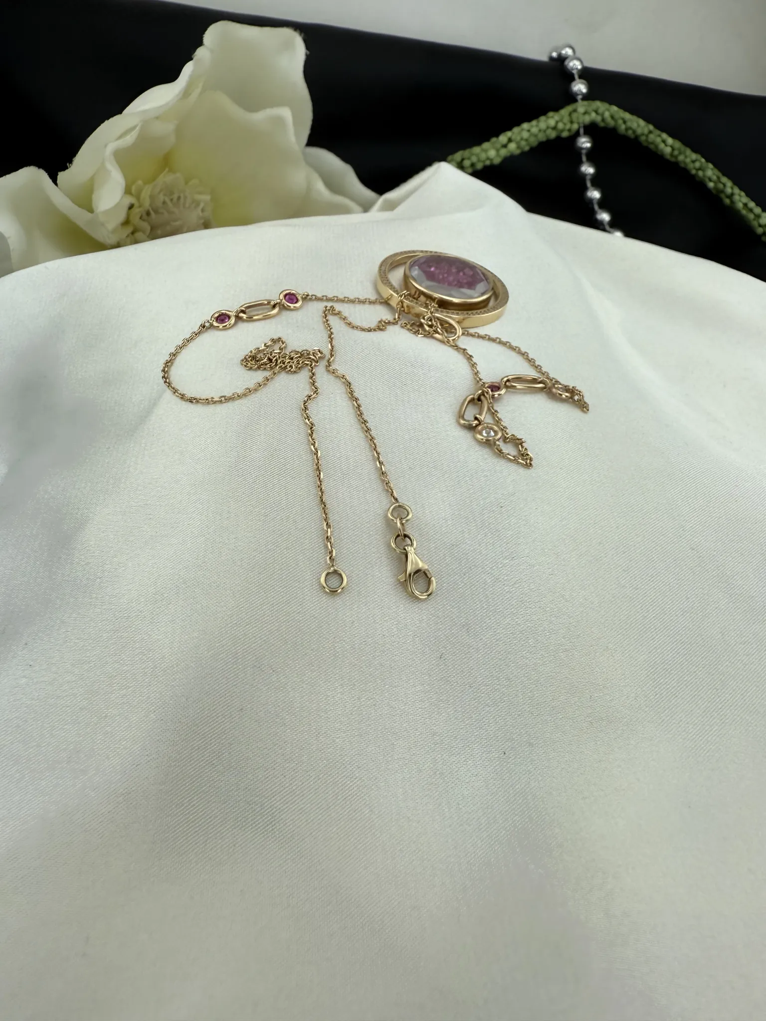 İtaly özel üretim kırmızı taşlı kolye 