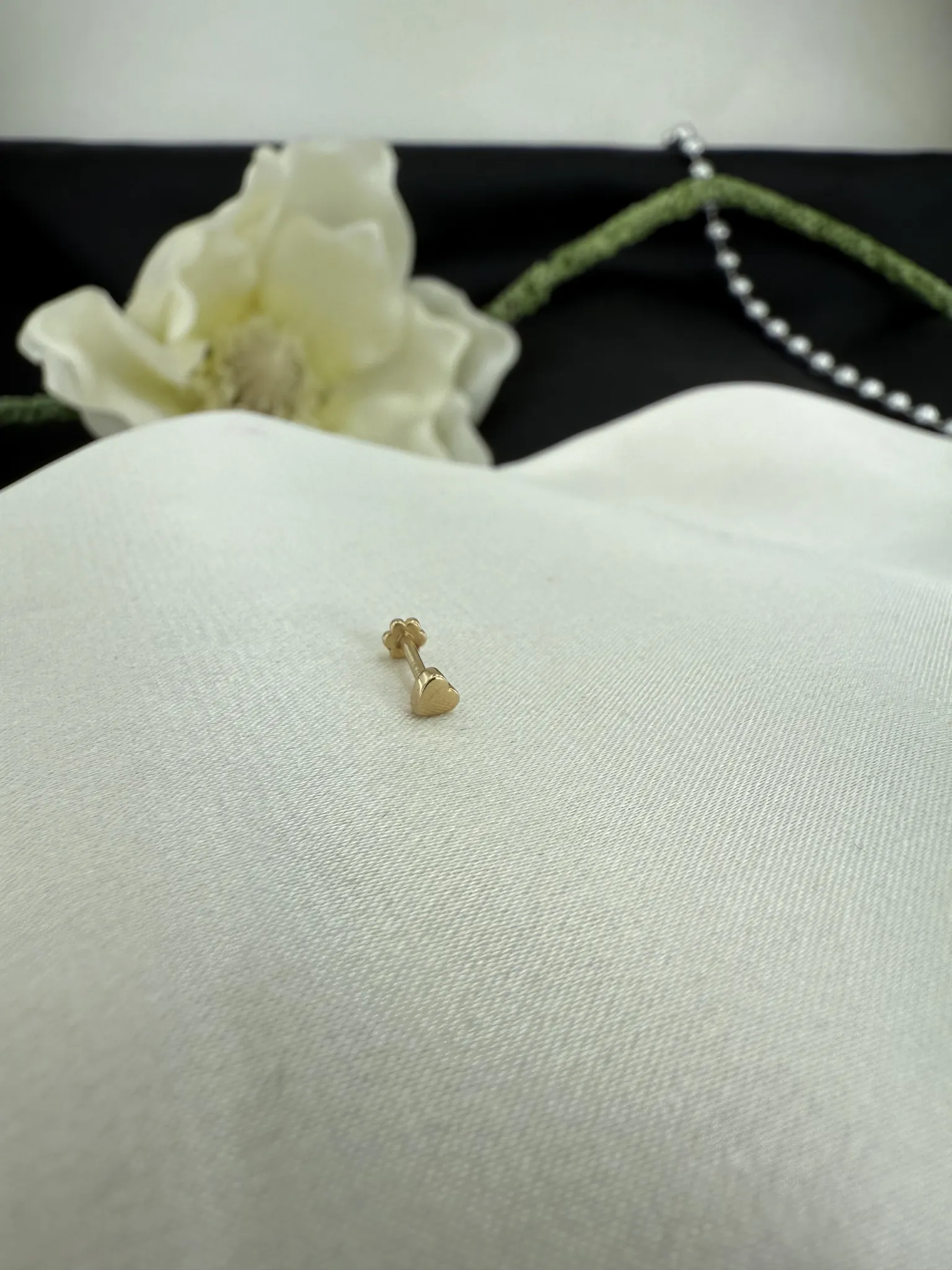 Taşsız Kalp Tragus