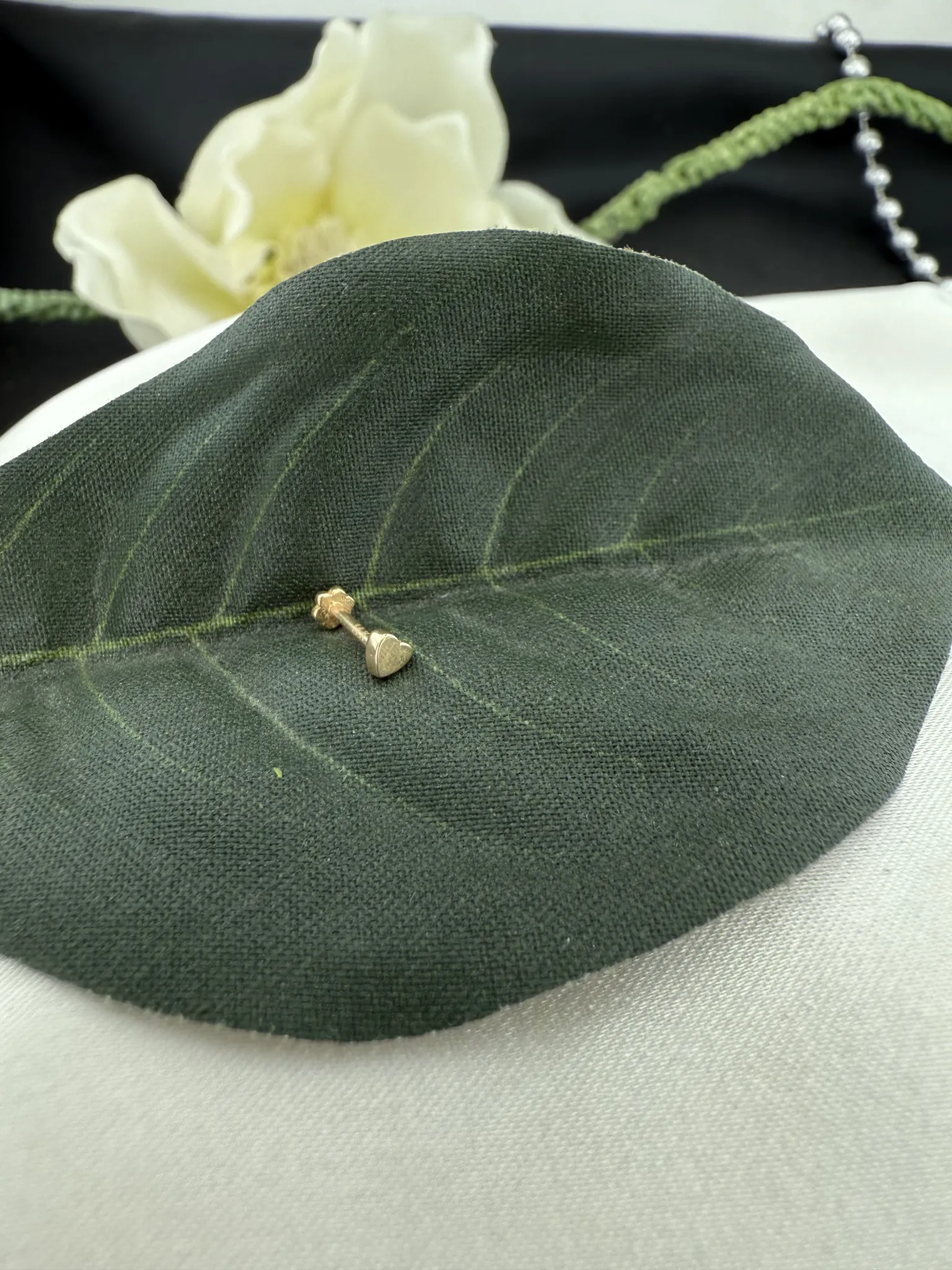 Taşsız Kalp Tragus