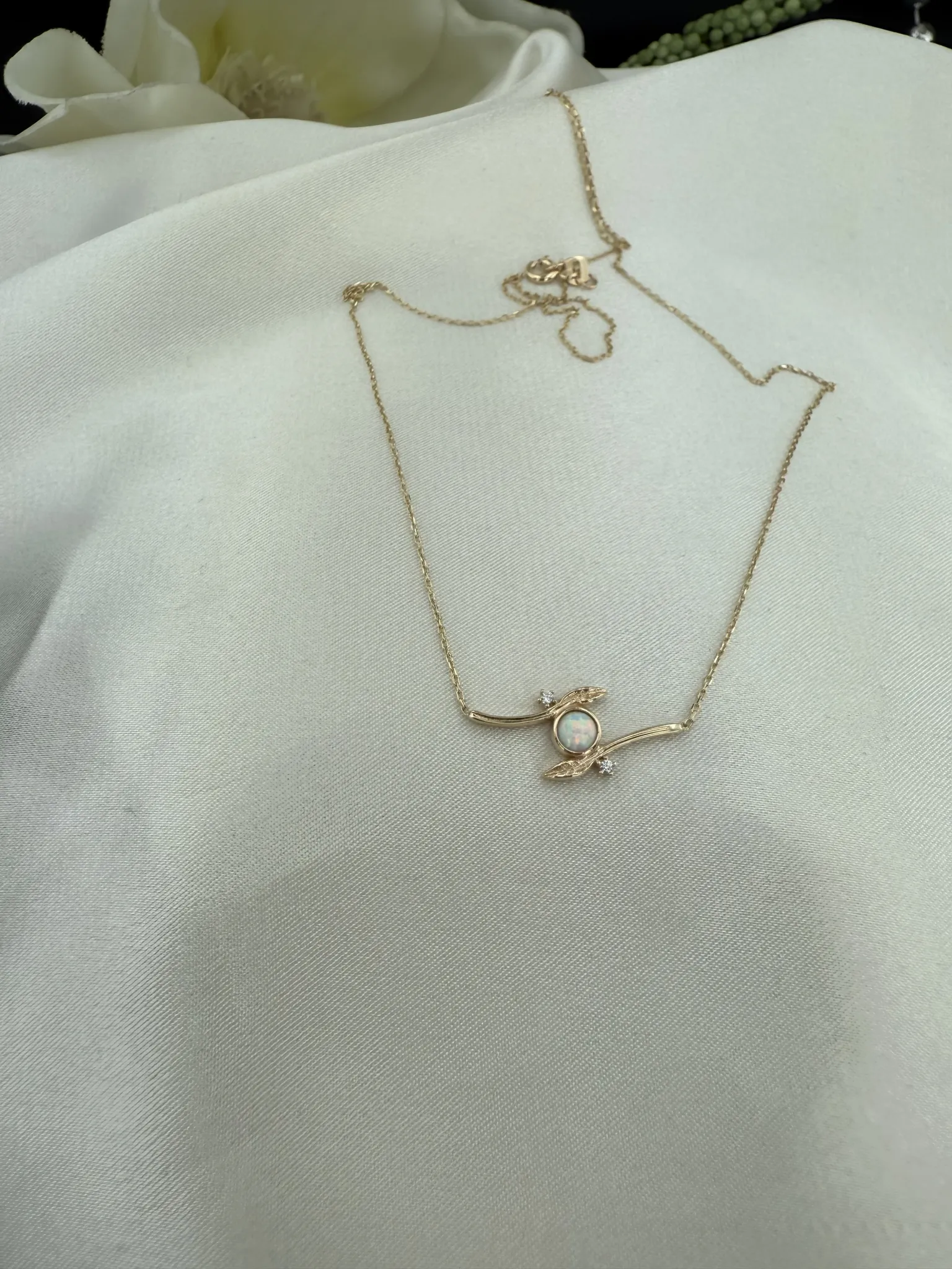 Taşlı Özel Tasarım Kolye