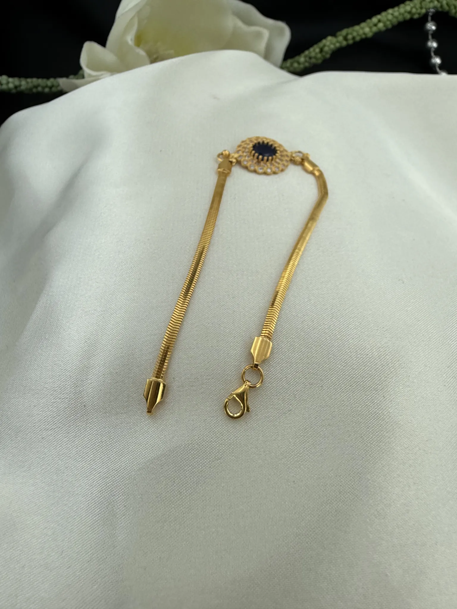 Lacivert Taşlı Balık Sırtı Özel Tasarım Bileklik