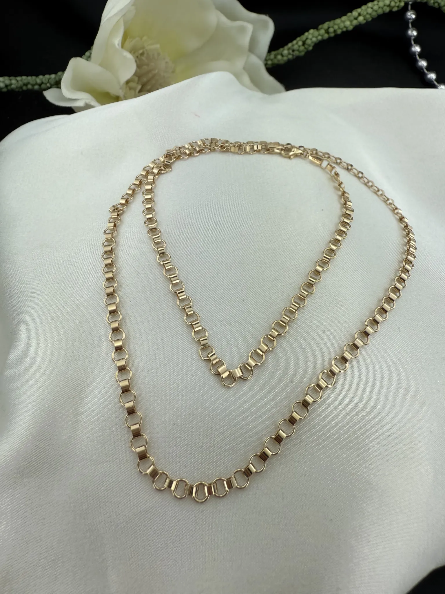 Taşsız İtalyan Zincir