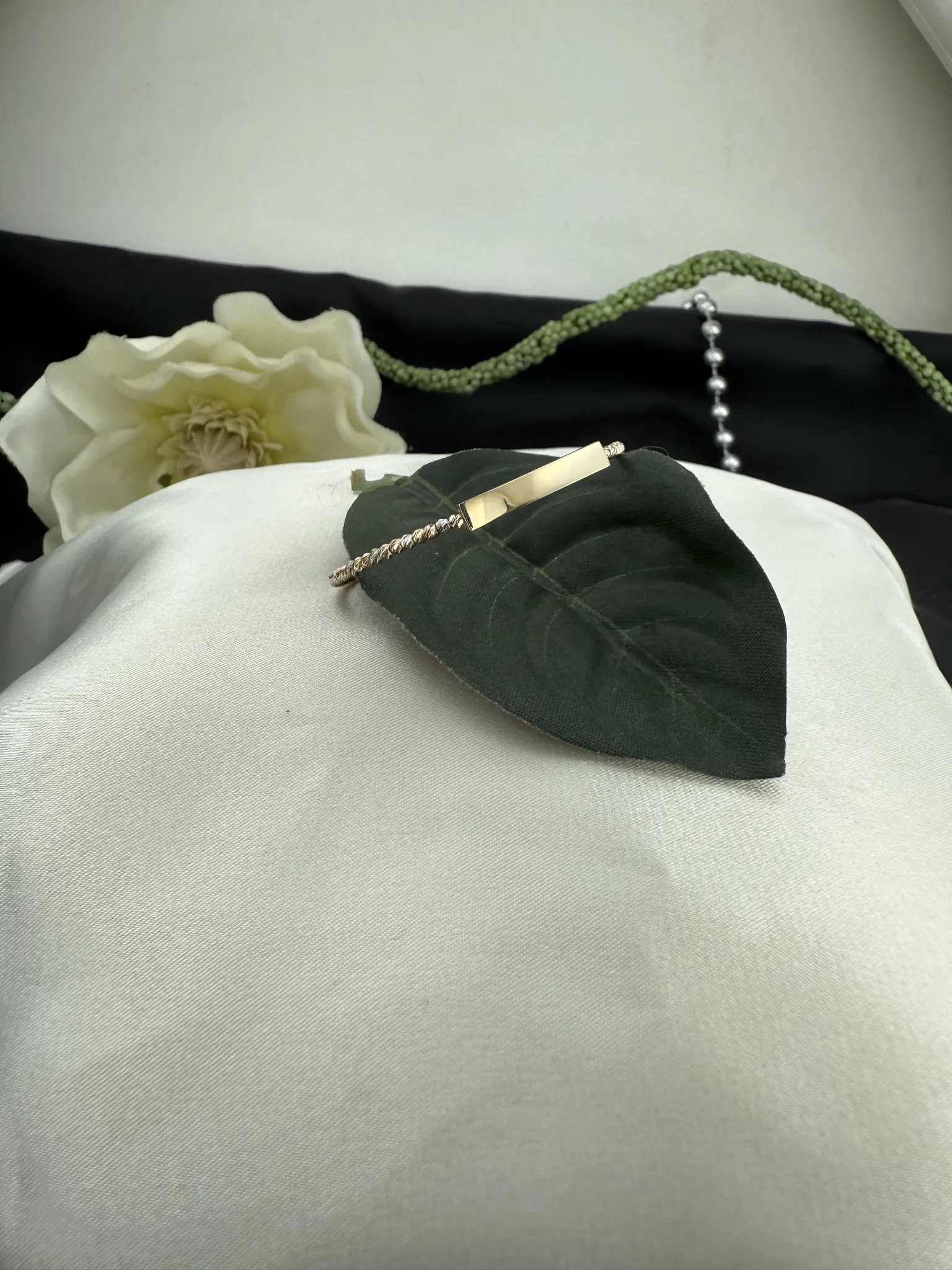 Üç Renk Dorika Toplu Plakalı Çocuk Bilekliği