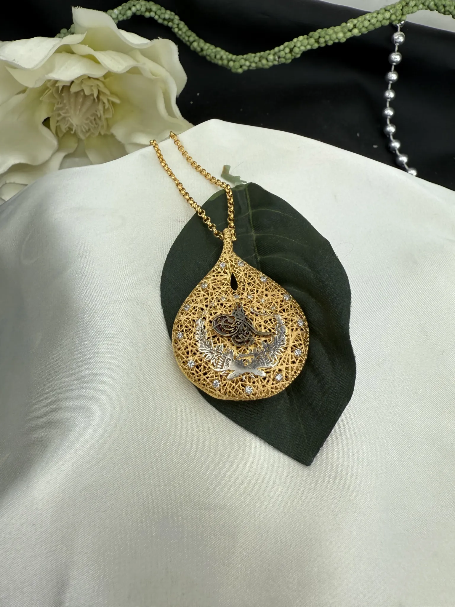 Özel Tasarım Taşlı Tura Kolye