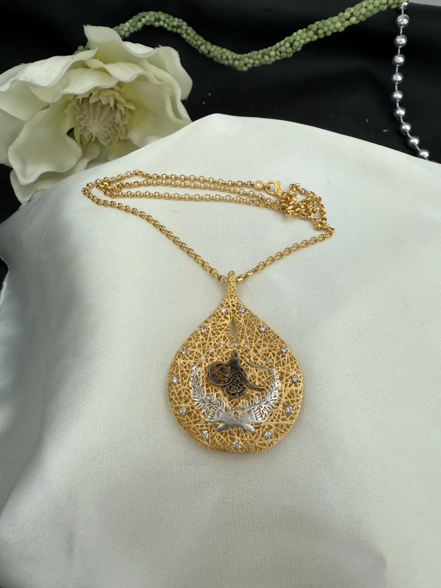 Özel Tasarım Taşlı Tura Kolye