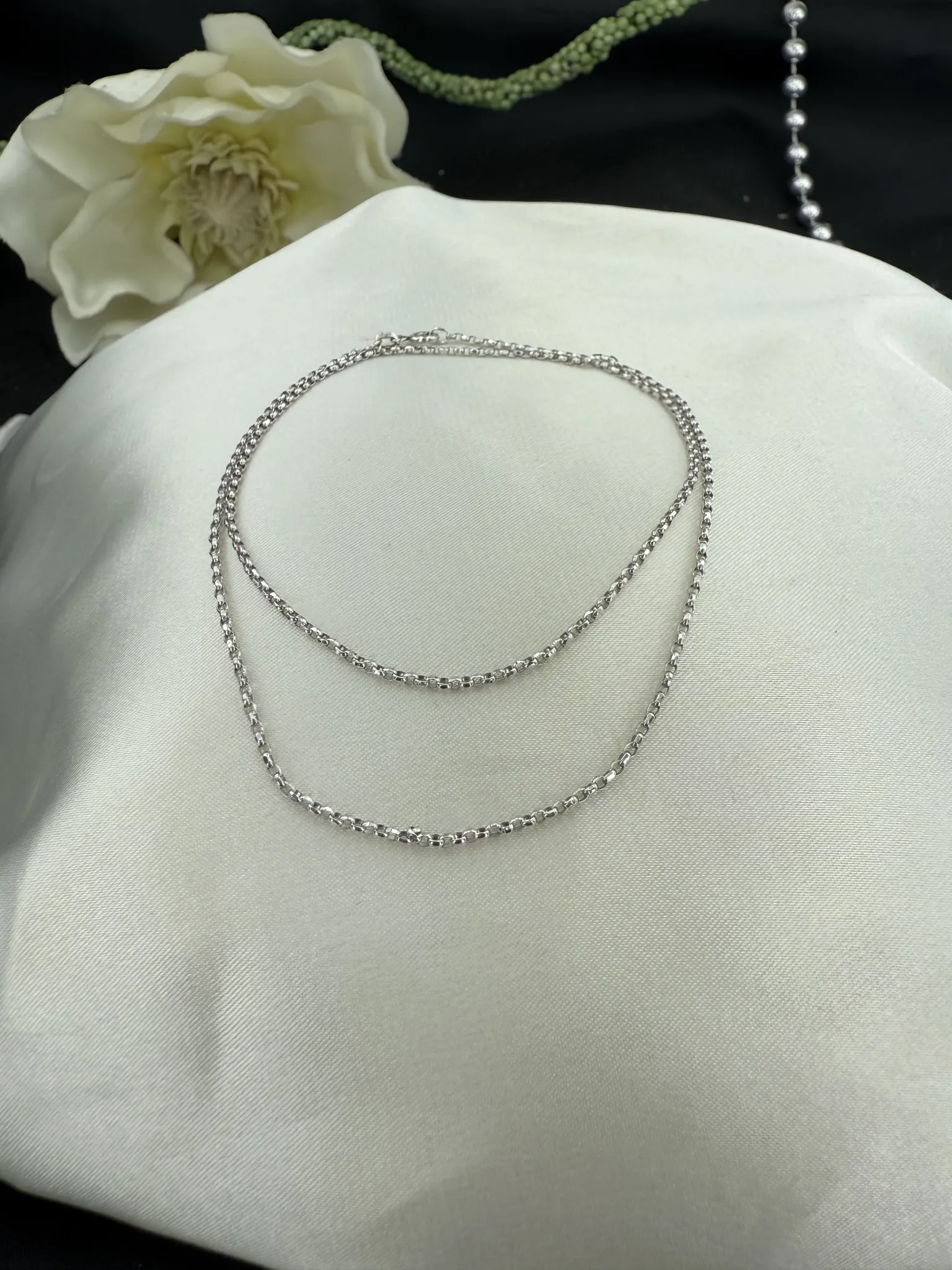 Taşsız Beyaz İtalyan Zincir