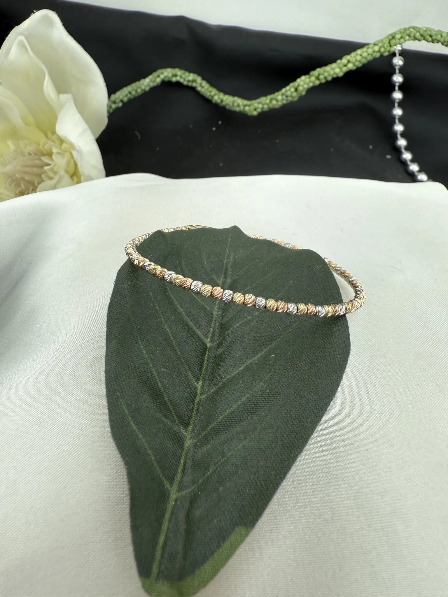 Üç Renk Dorika Bileklik