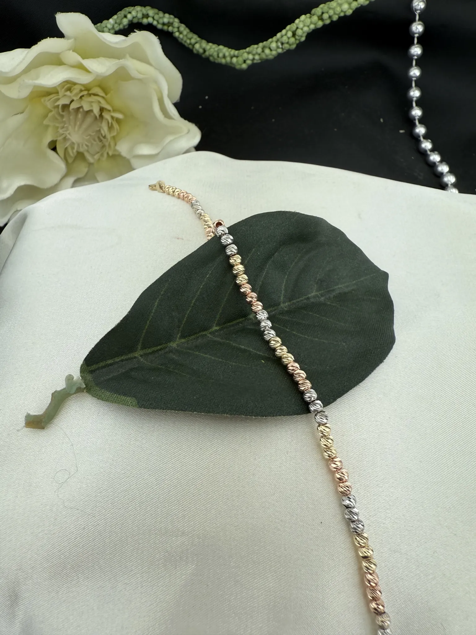 Üç Renk Dorika Bileklik