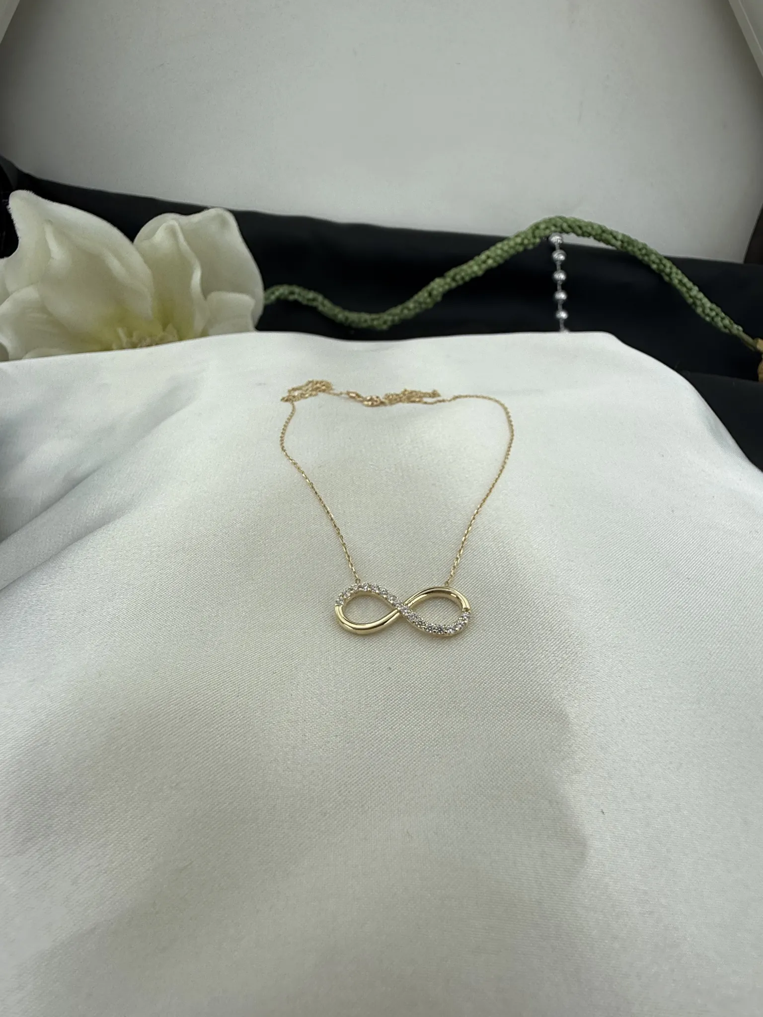 Taşlı Sonsuzluk Kolye