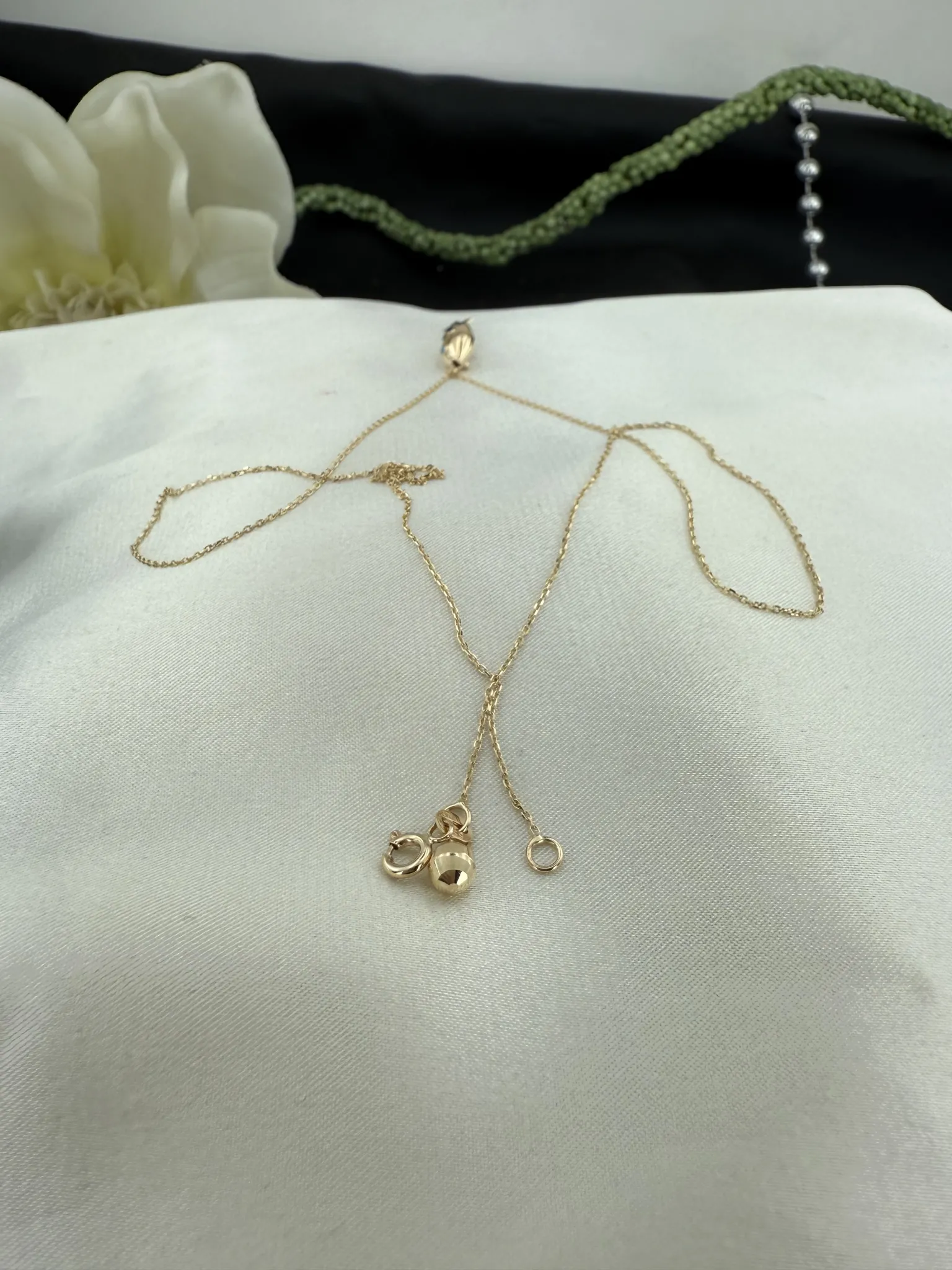 Lacivert Taşlı Balık Kolye