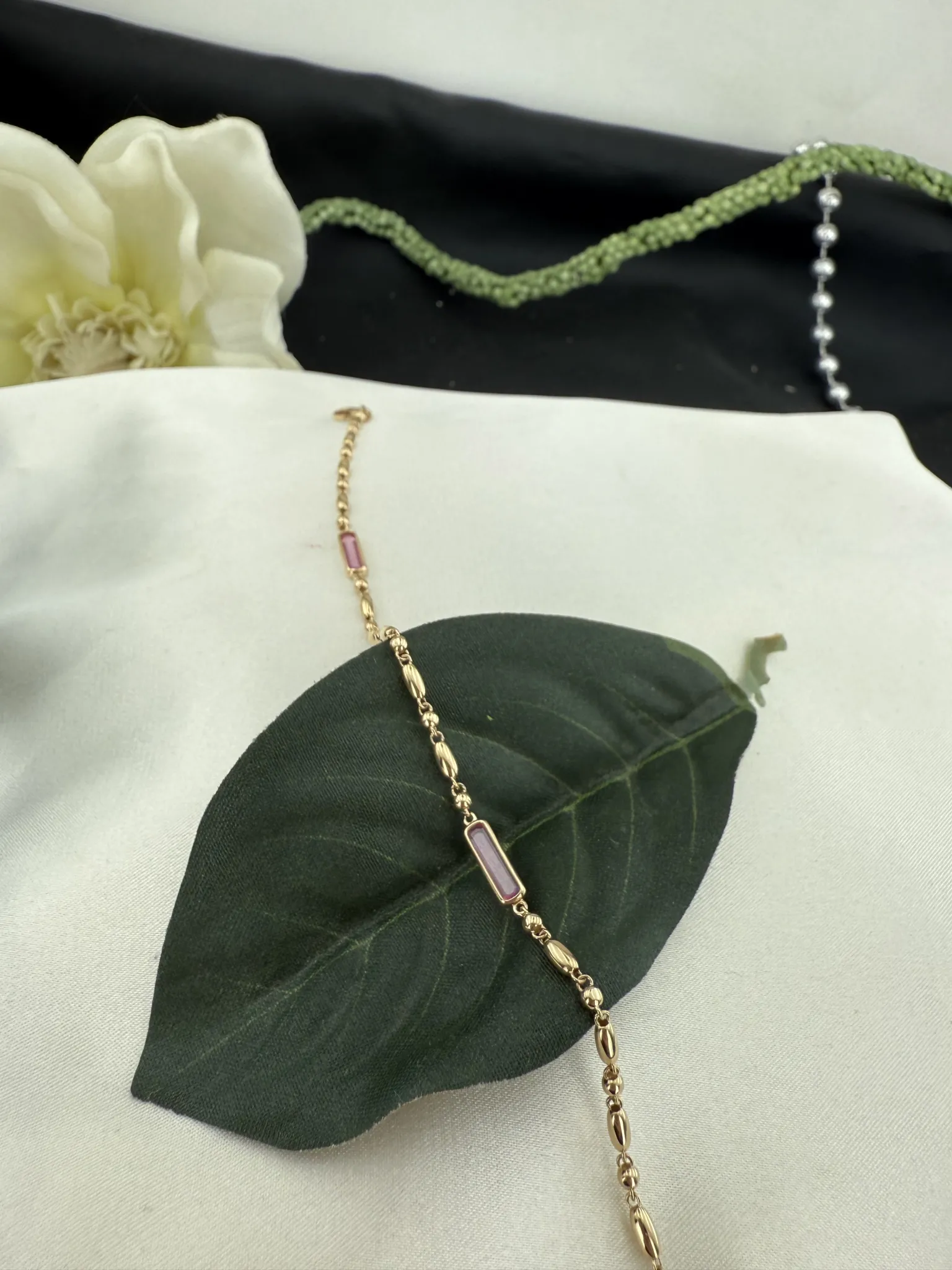 Özel Tasarım Pembe Taşlı İtalyan Toplu Bileklik