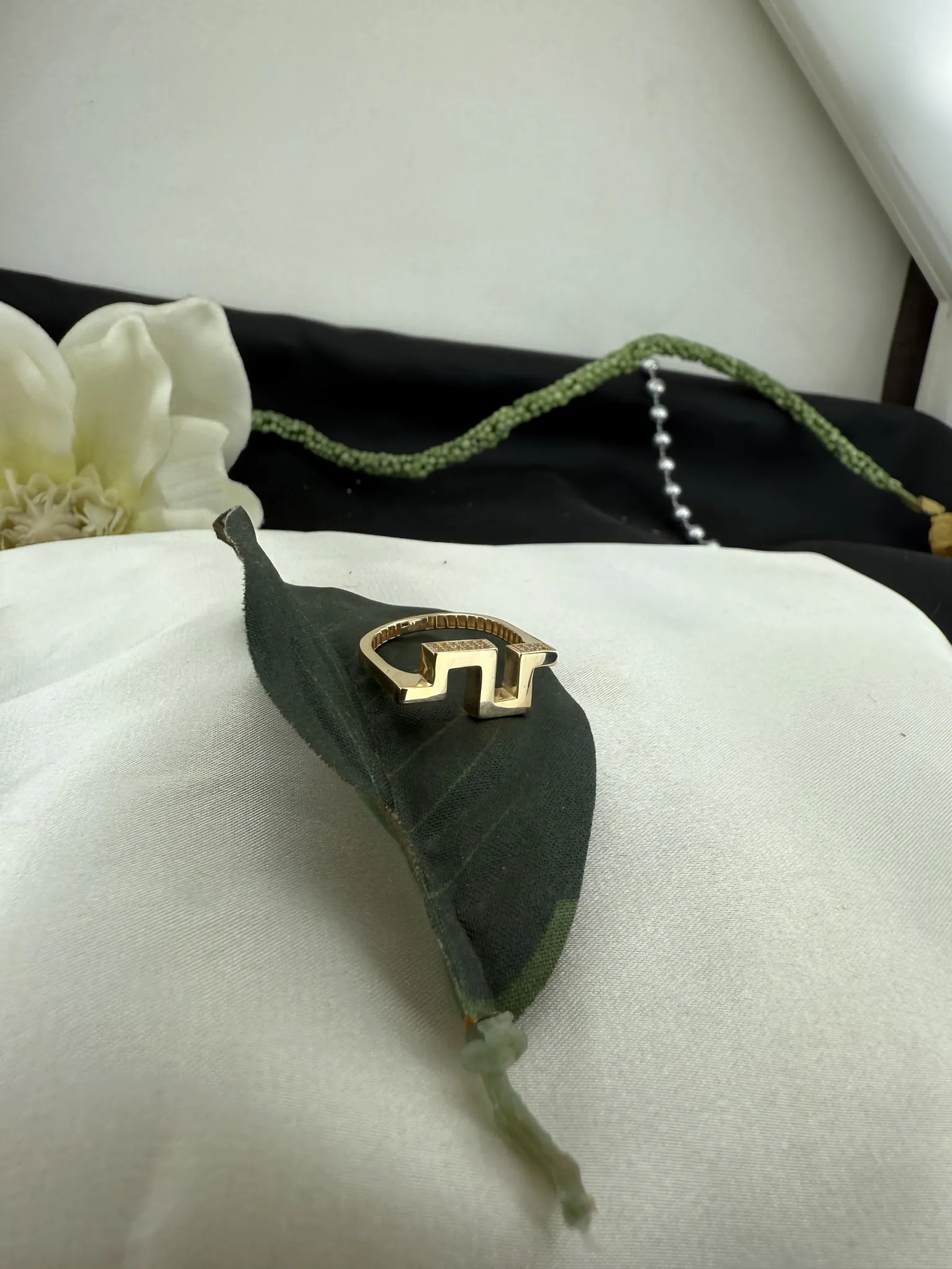 Özel Tasarım Taşlı İtalyan Yüzük