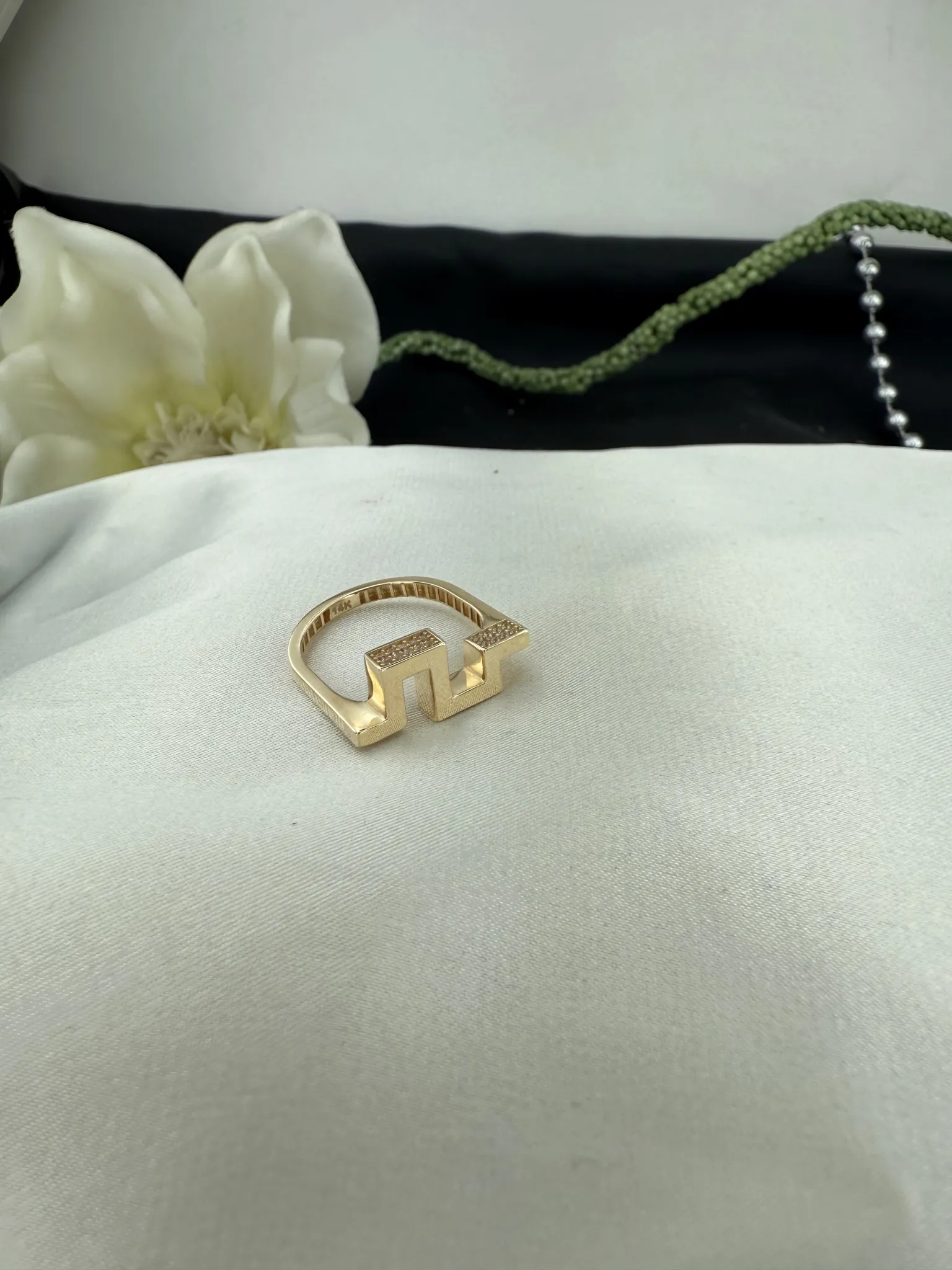 Özel Tasarım Taşlı İtalyan Yüzük