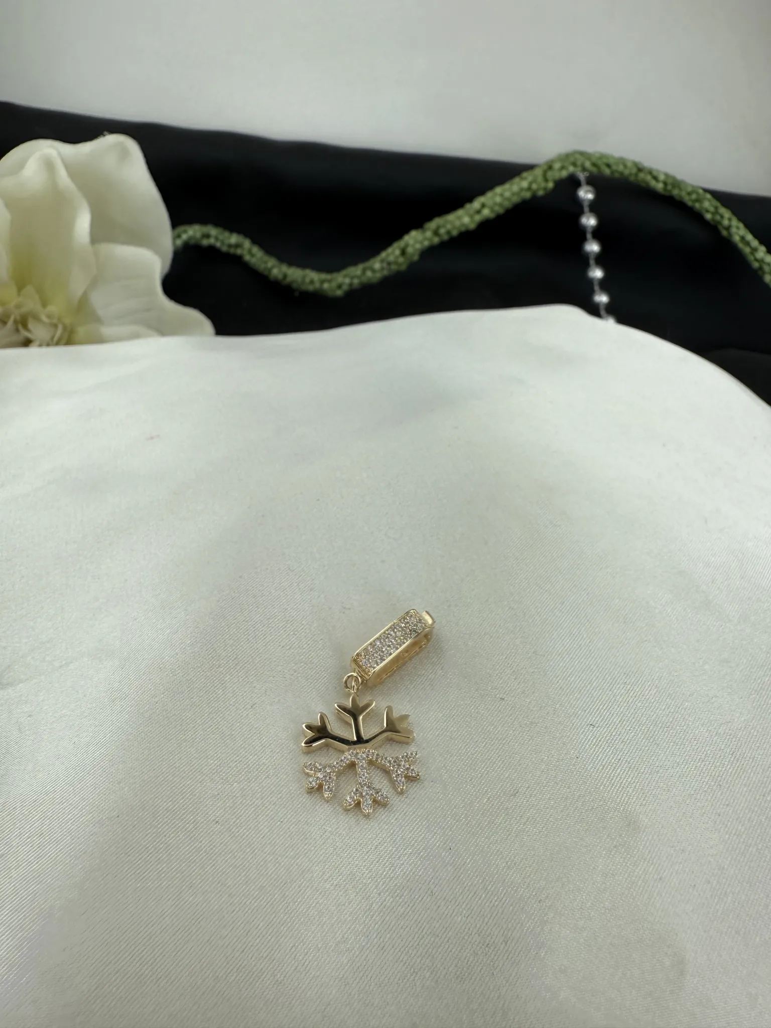 Taşlı Kar Tanesi Kolye Ucu