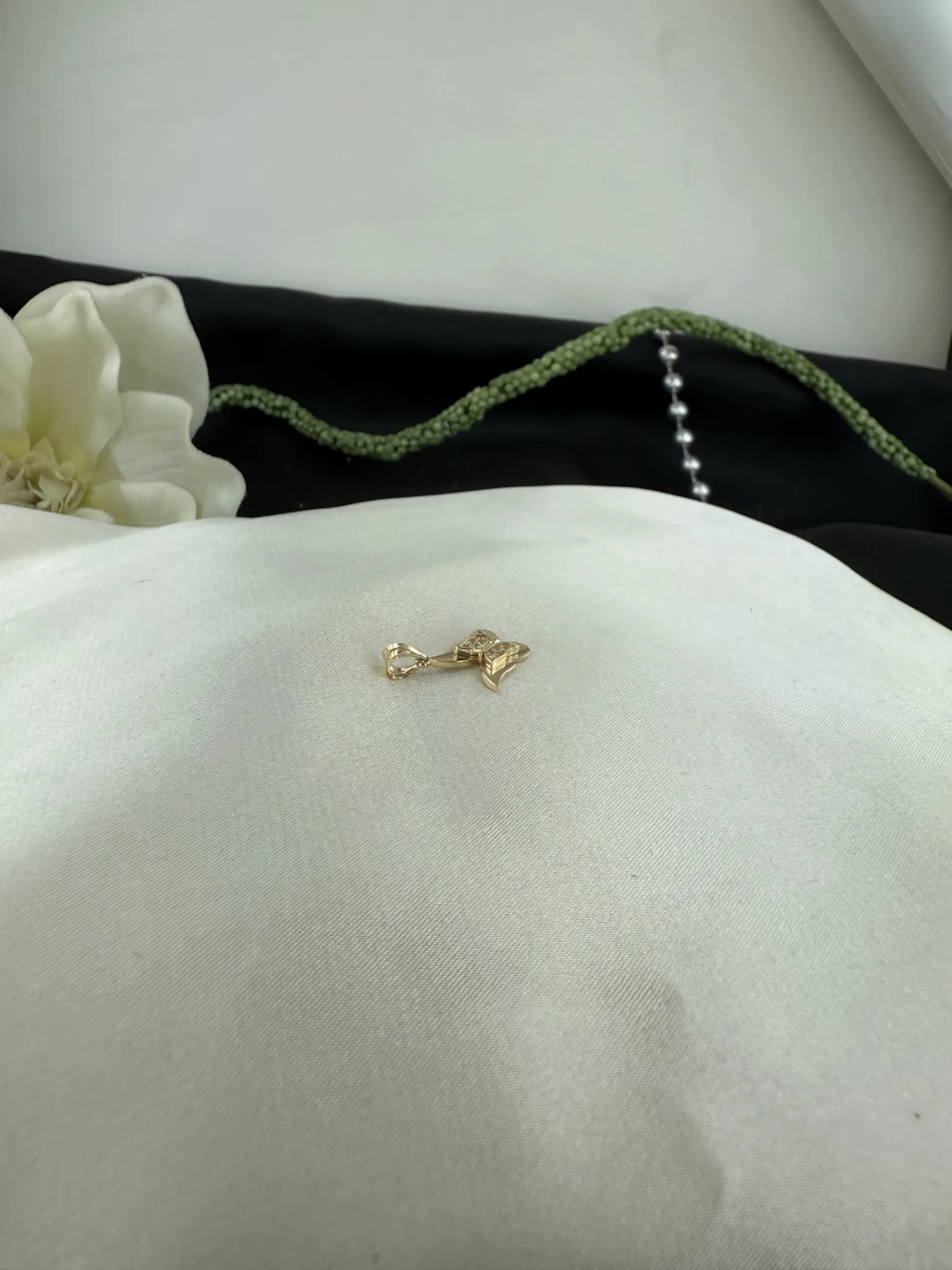 Özel Tasarım Taşlı Kelebek Kolye Ucu