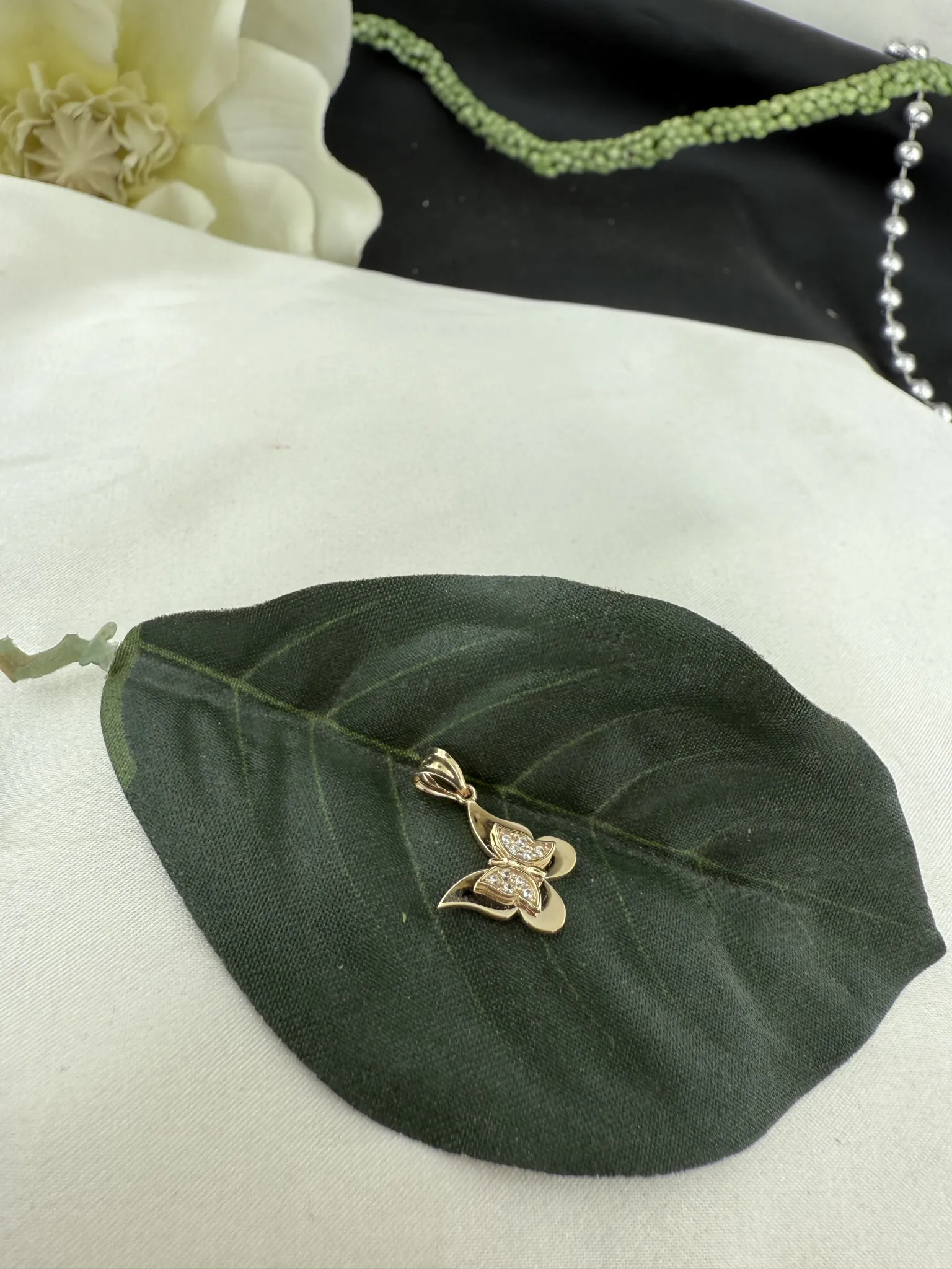 Özel Tasarım Taşlı Kelebek Kolye Ucu