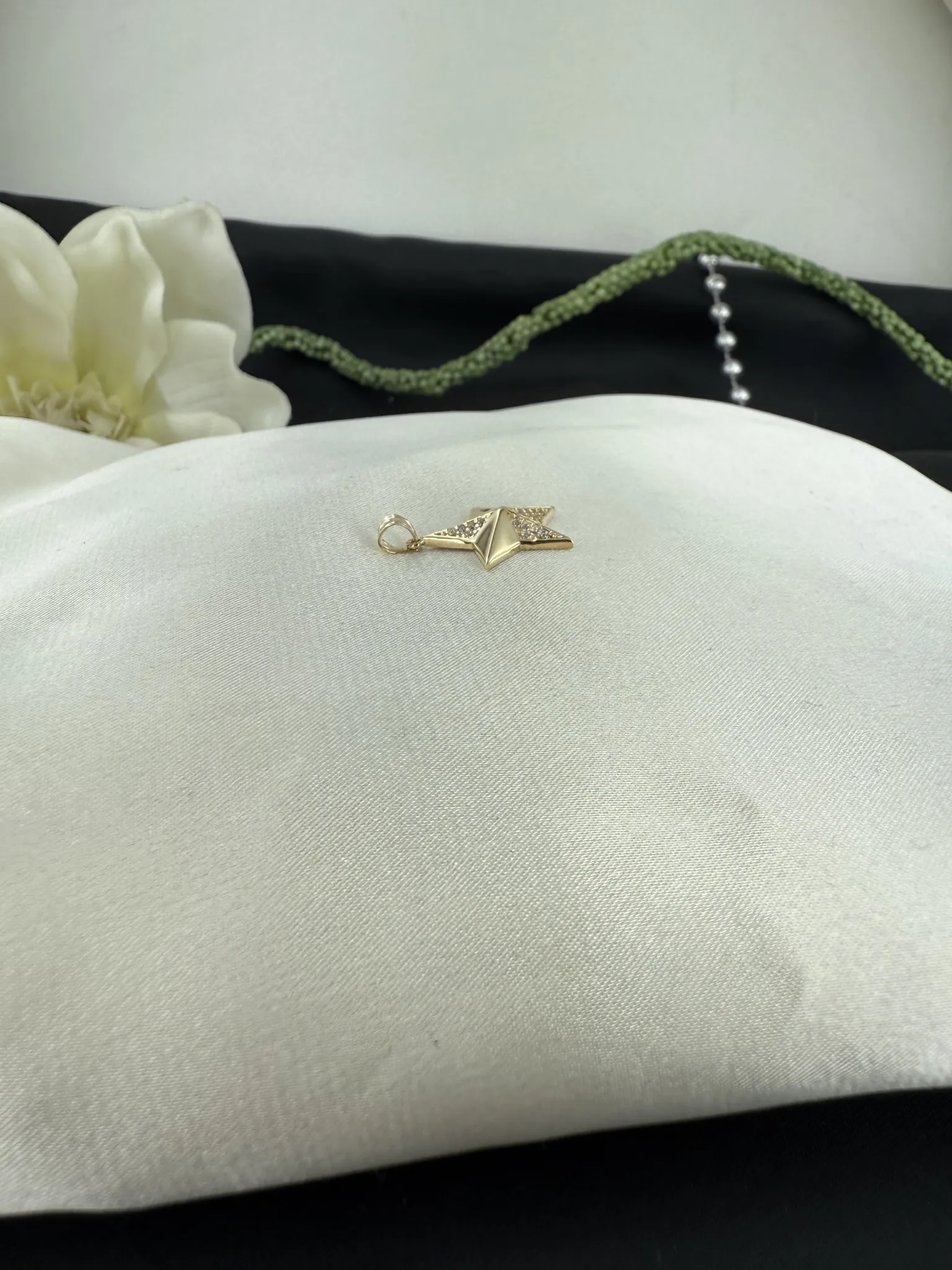 Taşlı Yıldız Kolye Ucu