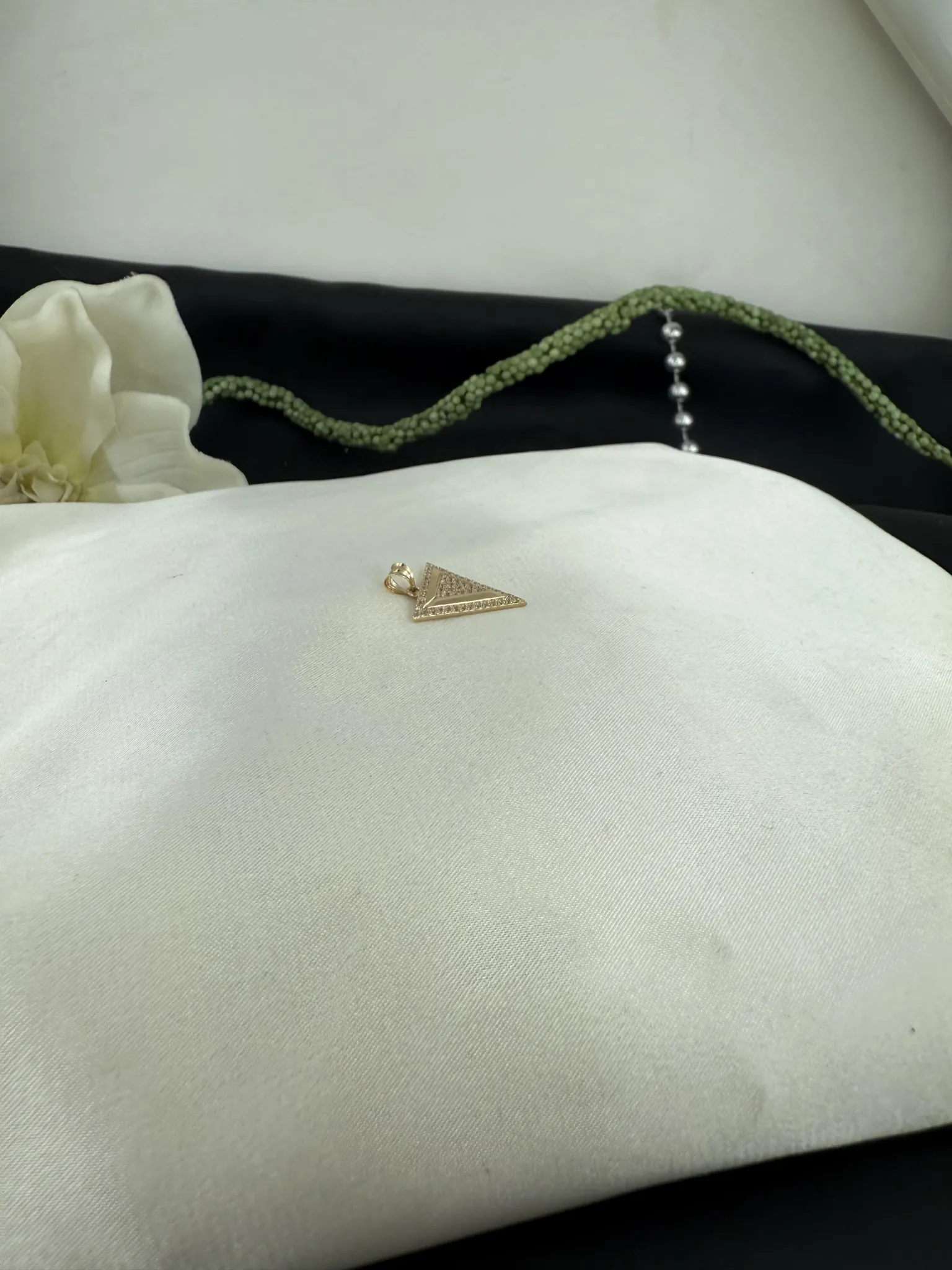 Özel Tasarım Taşlı Kolye Ucu