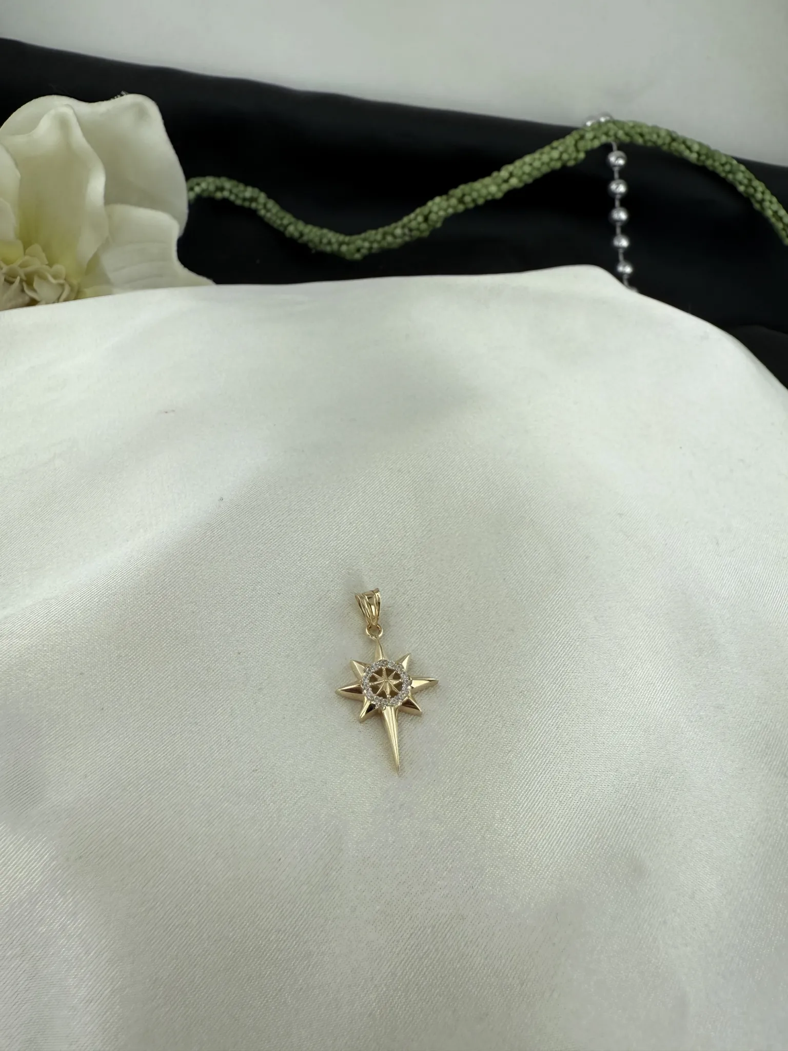 Taşlı Kutup Yıldızı Kolye Ucu