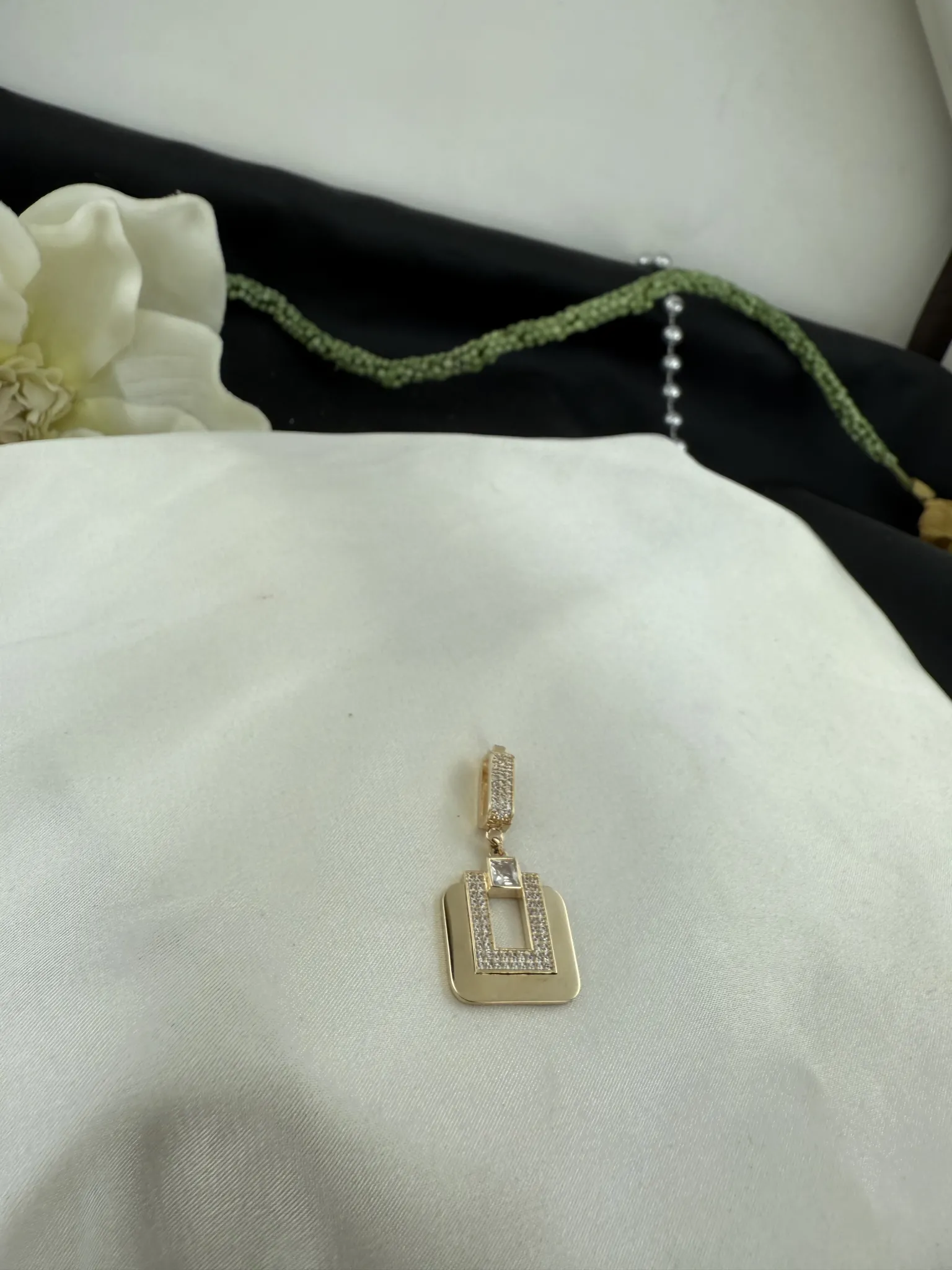 Özel Tasarım Taşlı Kolye Ucu