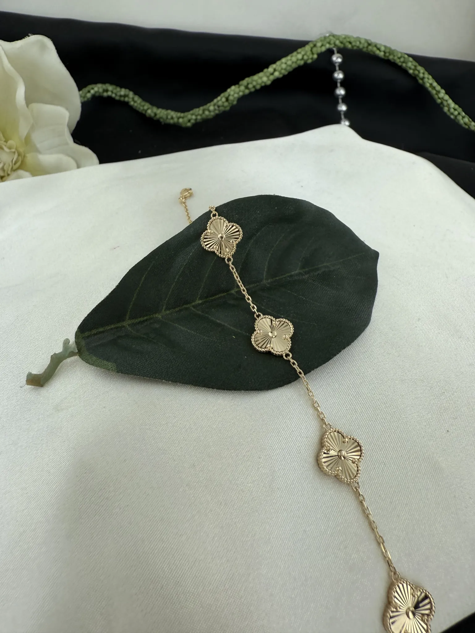 Taşsız Yonca Bileklik