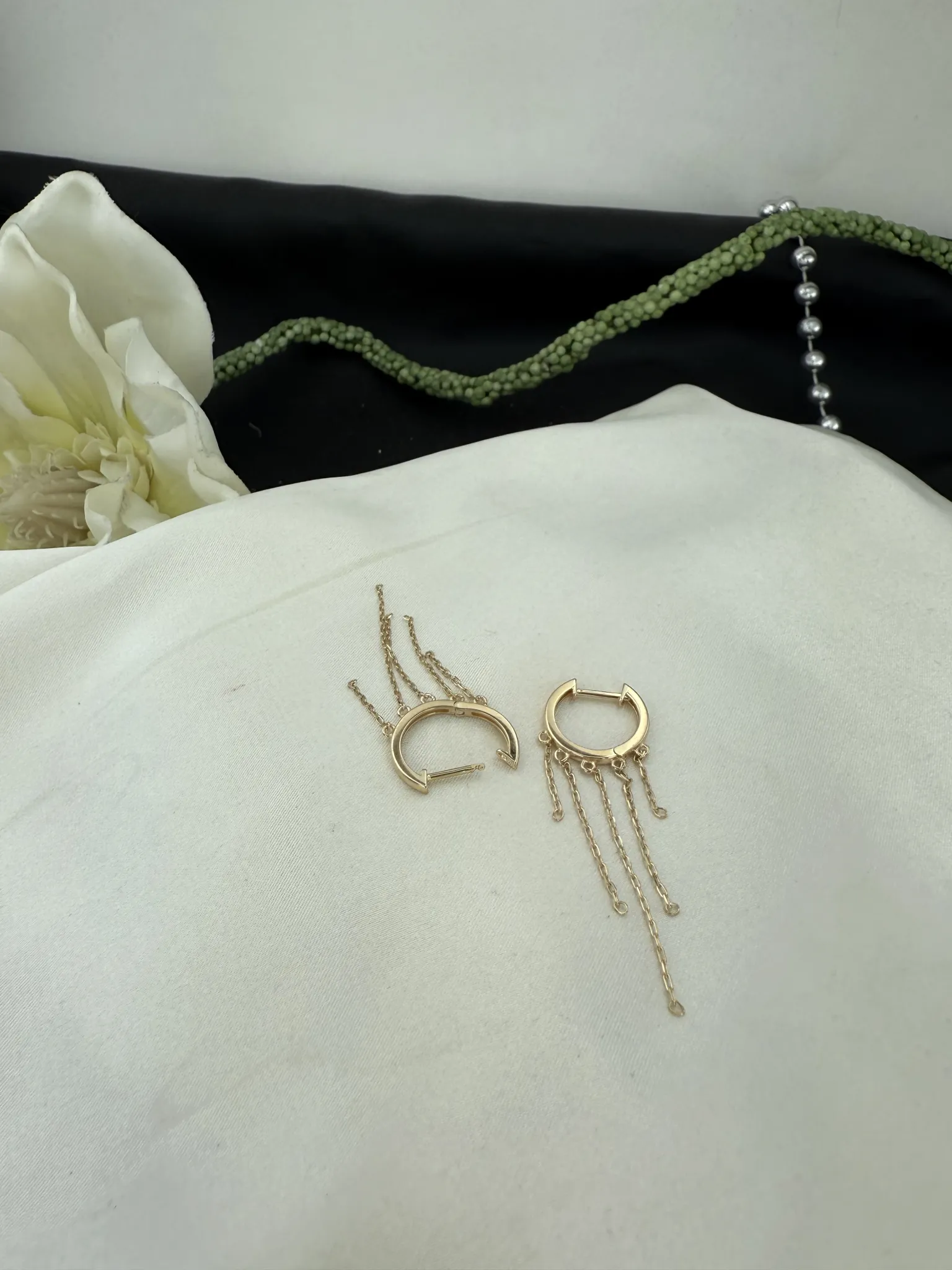 Özel Tasarım Sallamalı Küpe