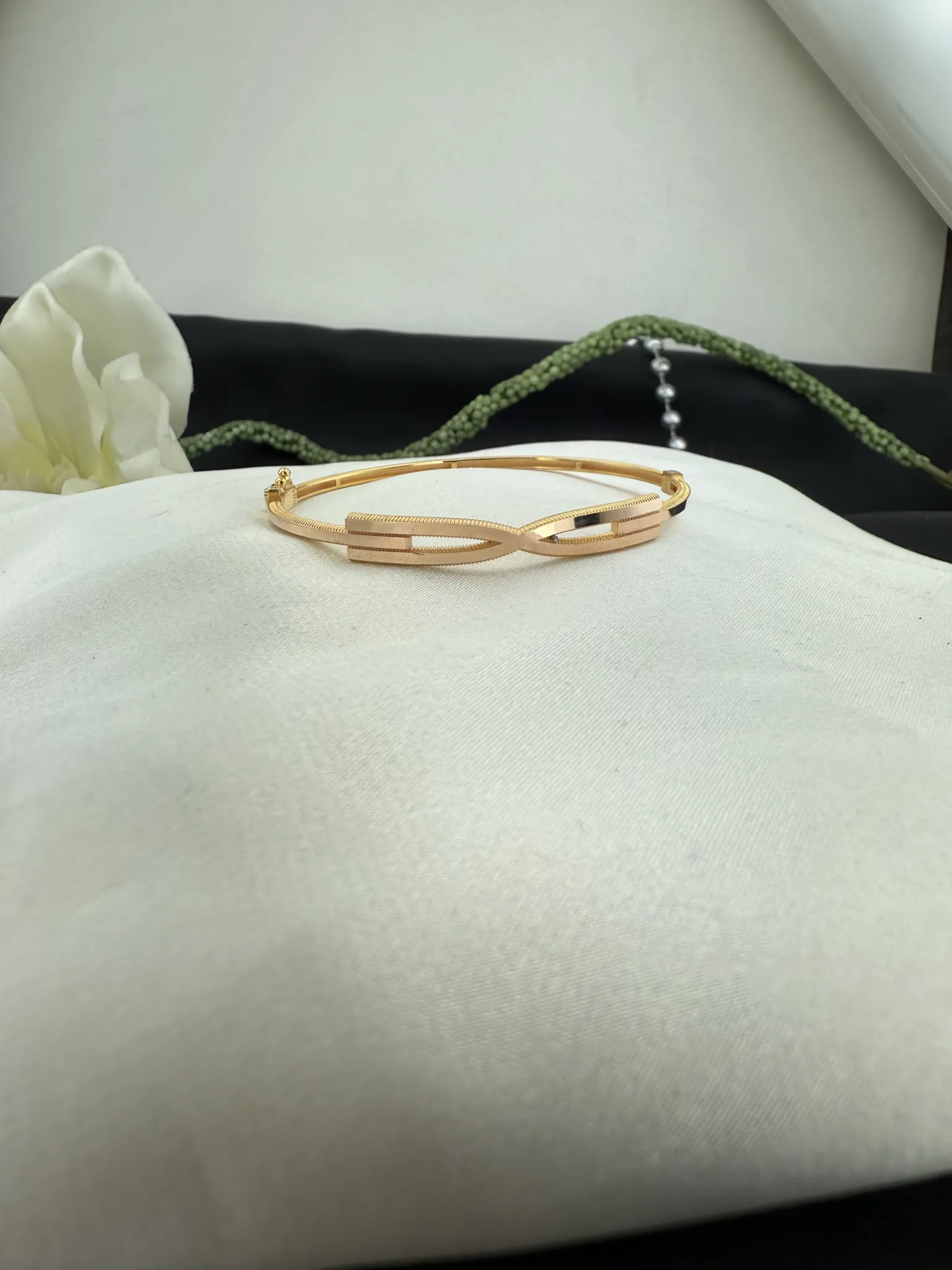 Özel Tasarım Sonsuzluk Ajda Kelepçe