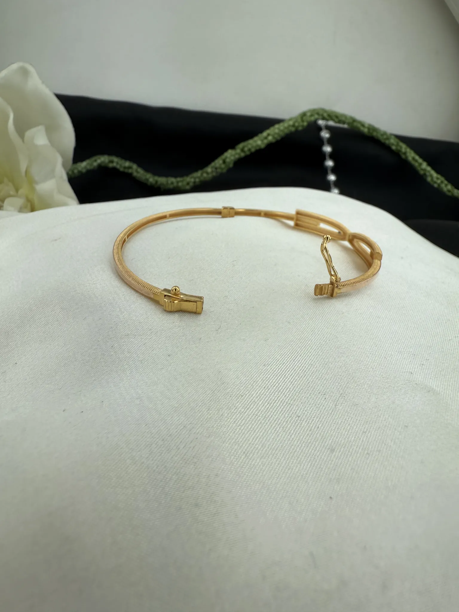 Özel Tasarım Sonsuzluk Ajda Kelepçe