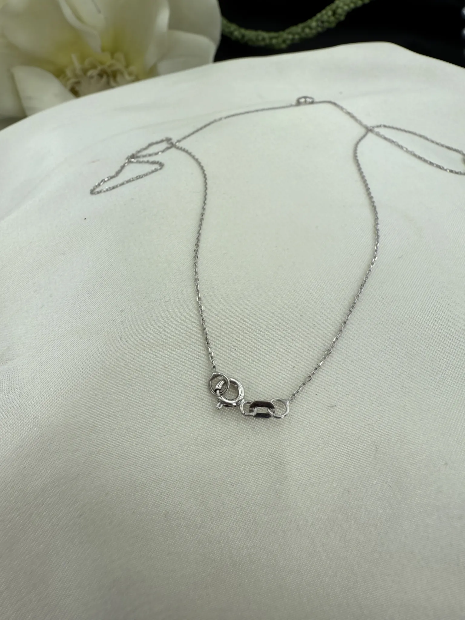 Tektaş Beyaz Altın Kolye