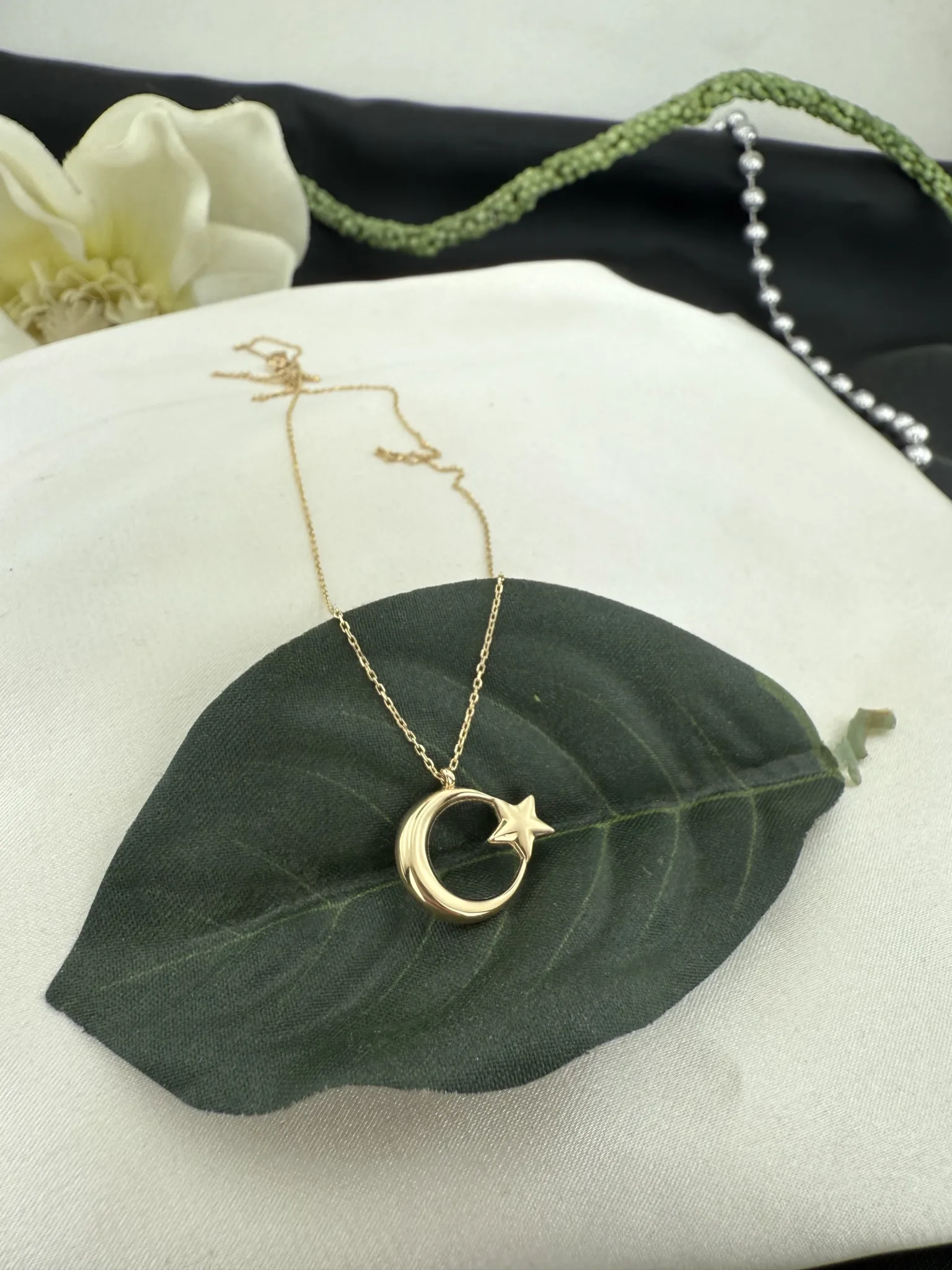 Taşsız Ay Yıldız Kolye